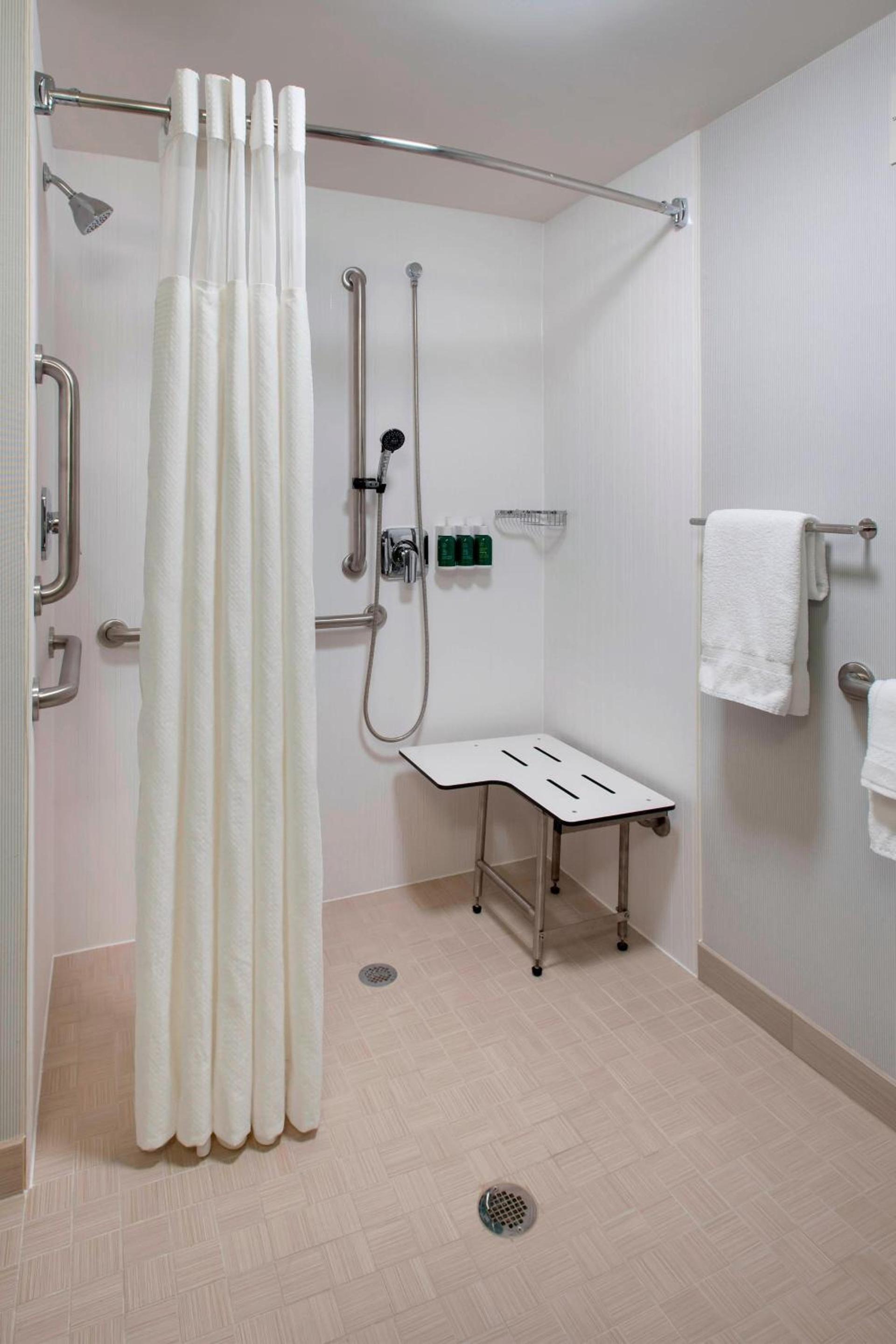 Courtyard by Marriott Fishkill photo 19