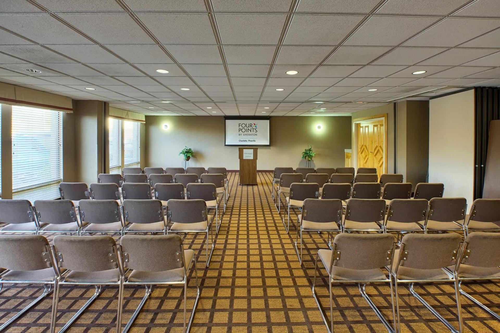 Four Points by Sheraton Charlotte/Pineville photo 9