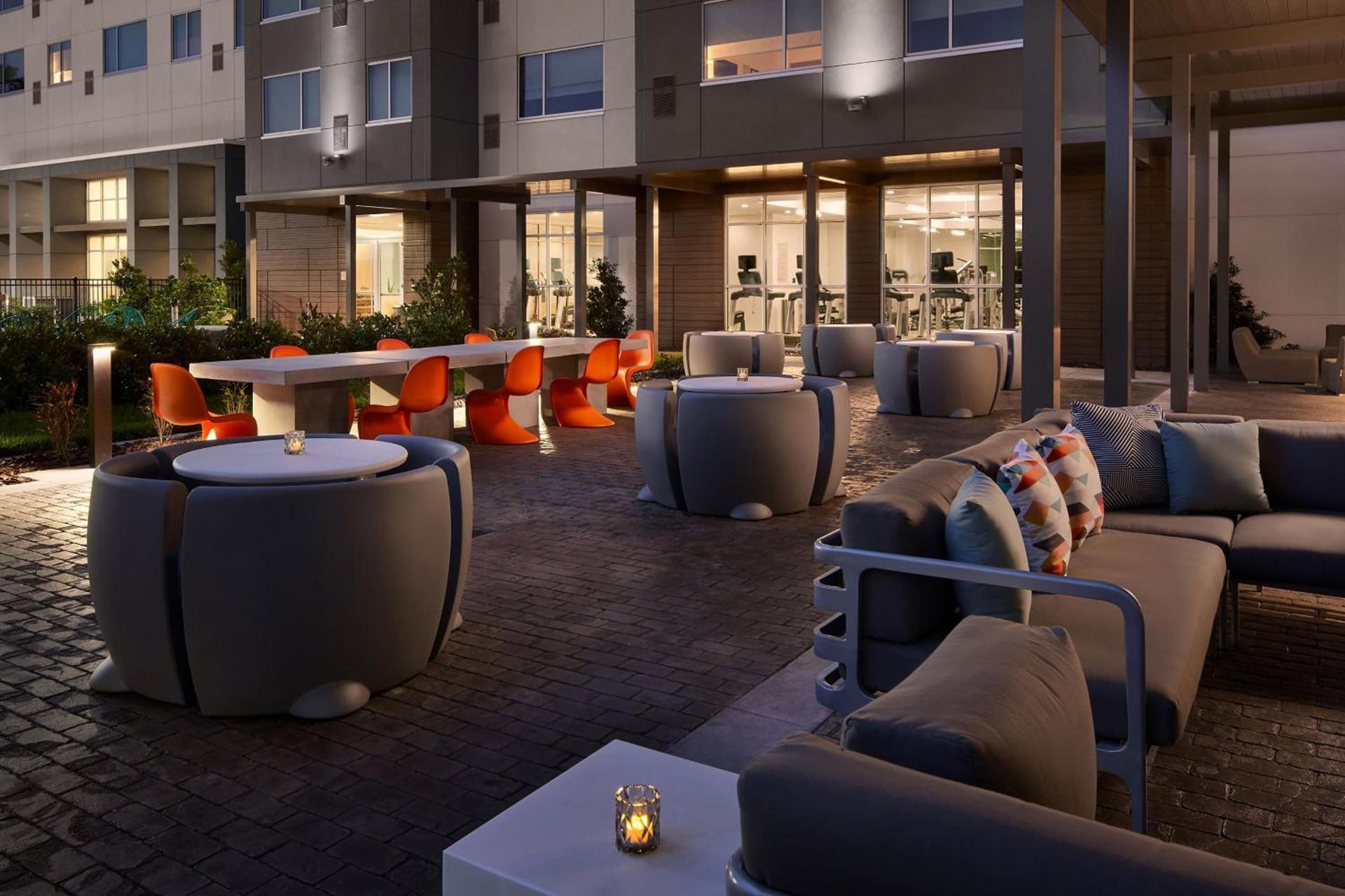 Aloft by Marriott Orlando at SeaWorld photo 5