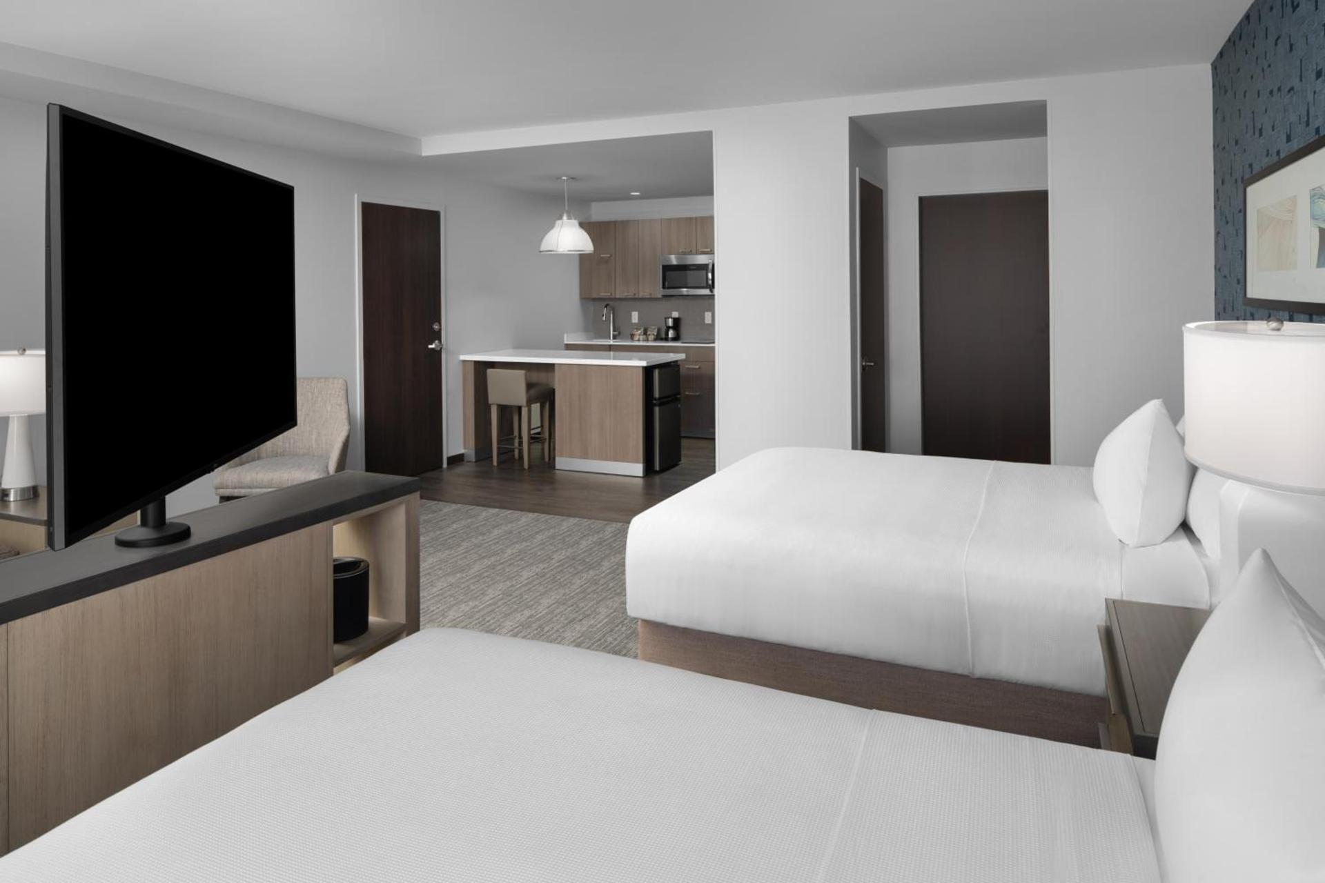 Hyatt House Lansing-University Area photo 2