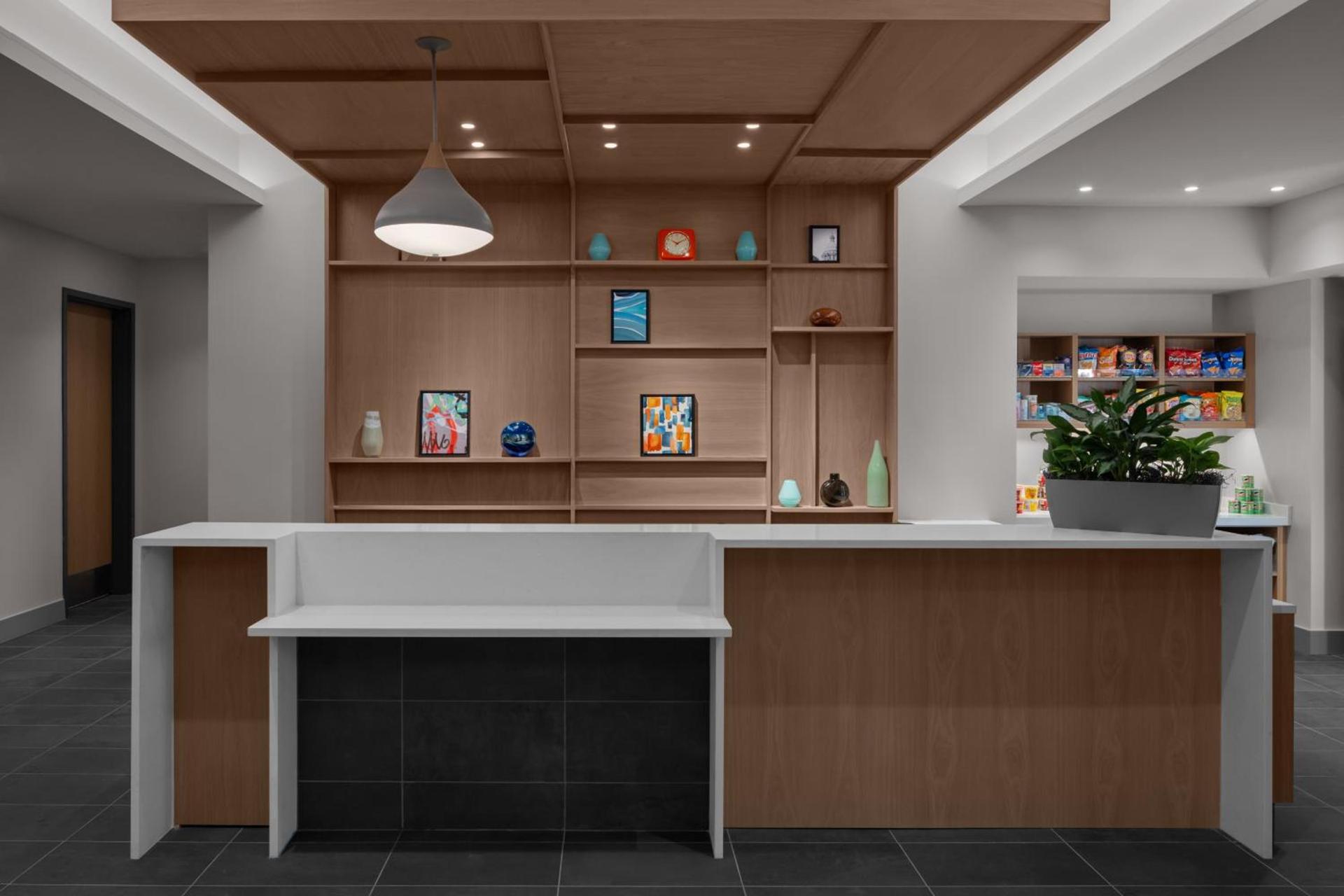 Hyatt House Lansing-University Area photo 14