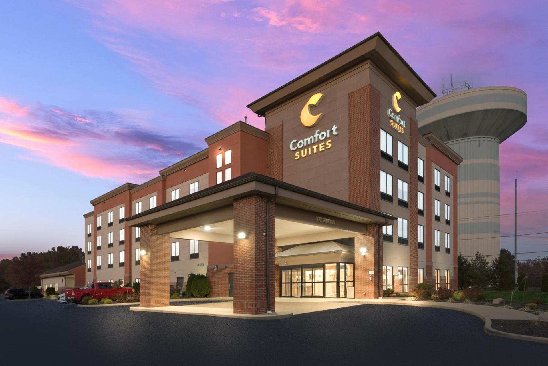 Comfort Suites Columbus East Broad photo 82