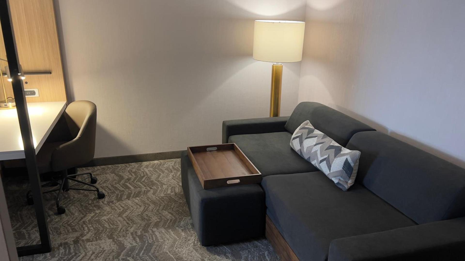 SpringHill Suites by Marriott Lansing West photo 5