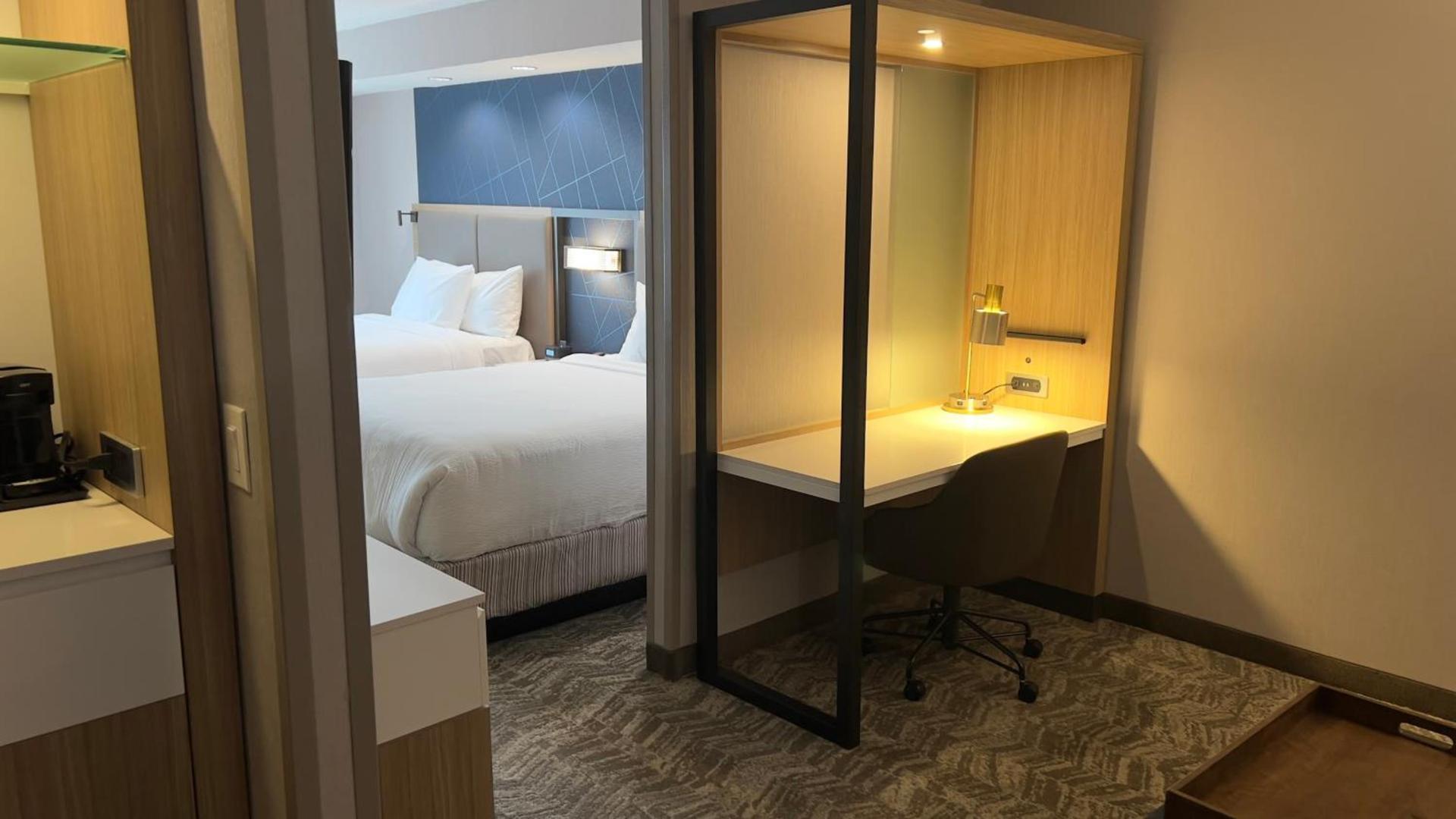 SpringHill Suites by Marriott Lansing West photo 8