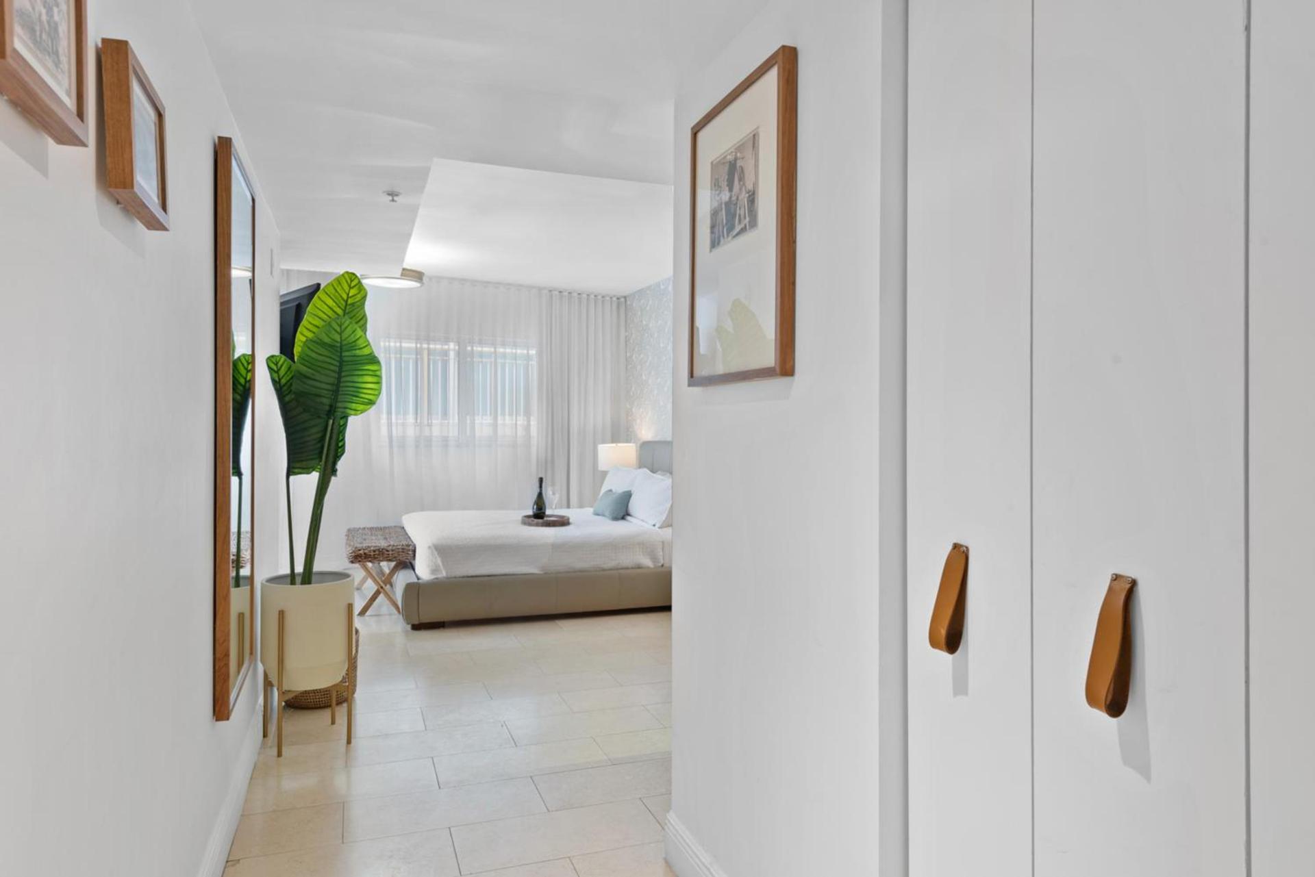 Bentley Hotel South Beach photo 33