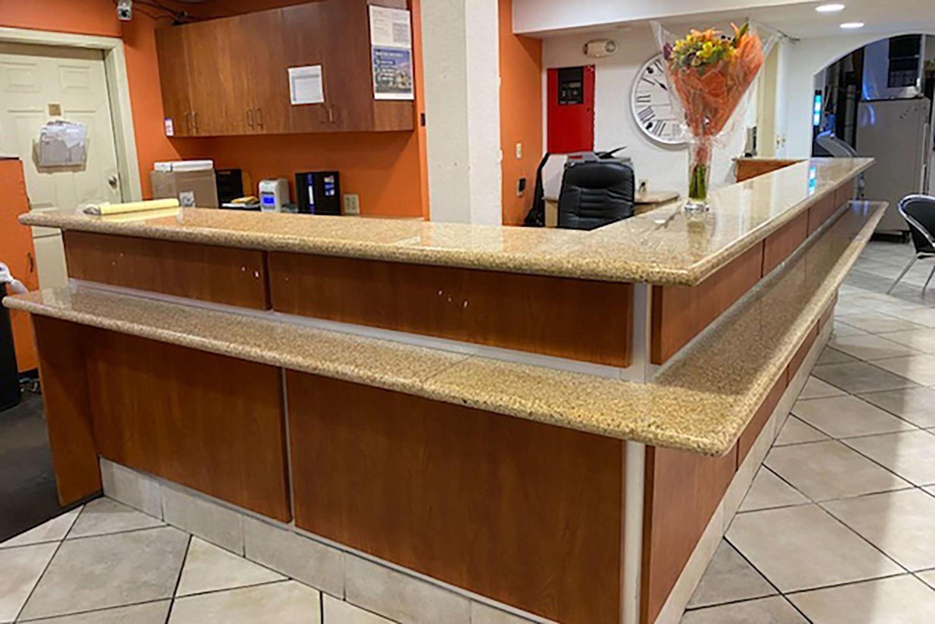 Travelodge by Wyndham San Antonio Lackland AFB North photo 2