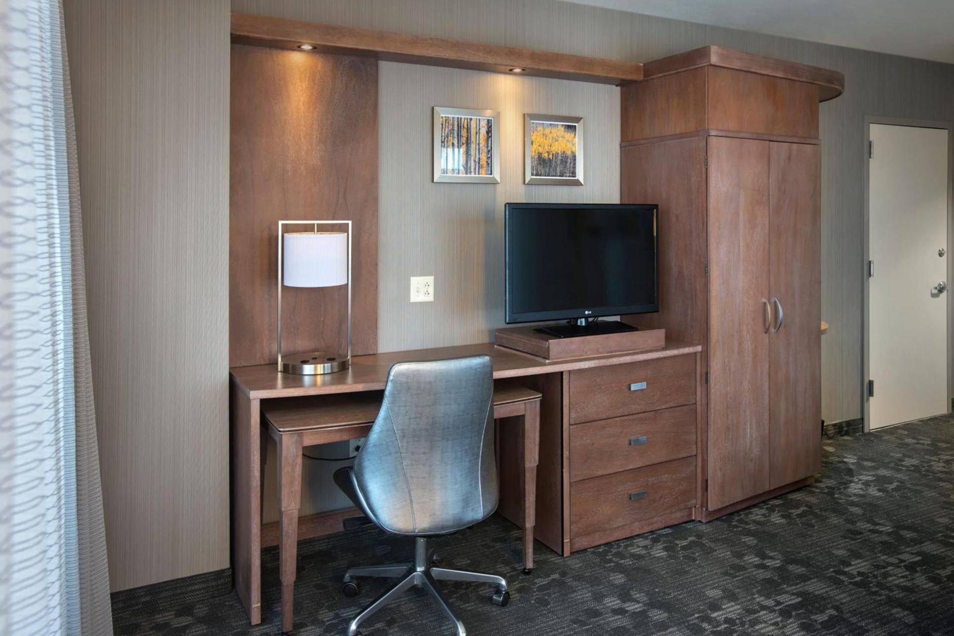 Courtyard by Marriott Philadelphia Lansdale photo 10