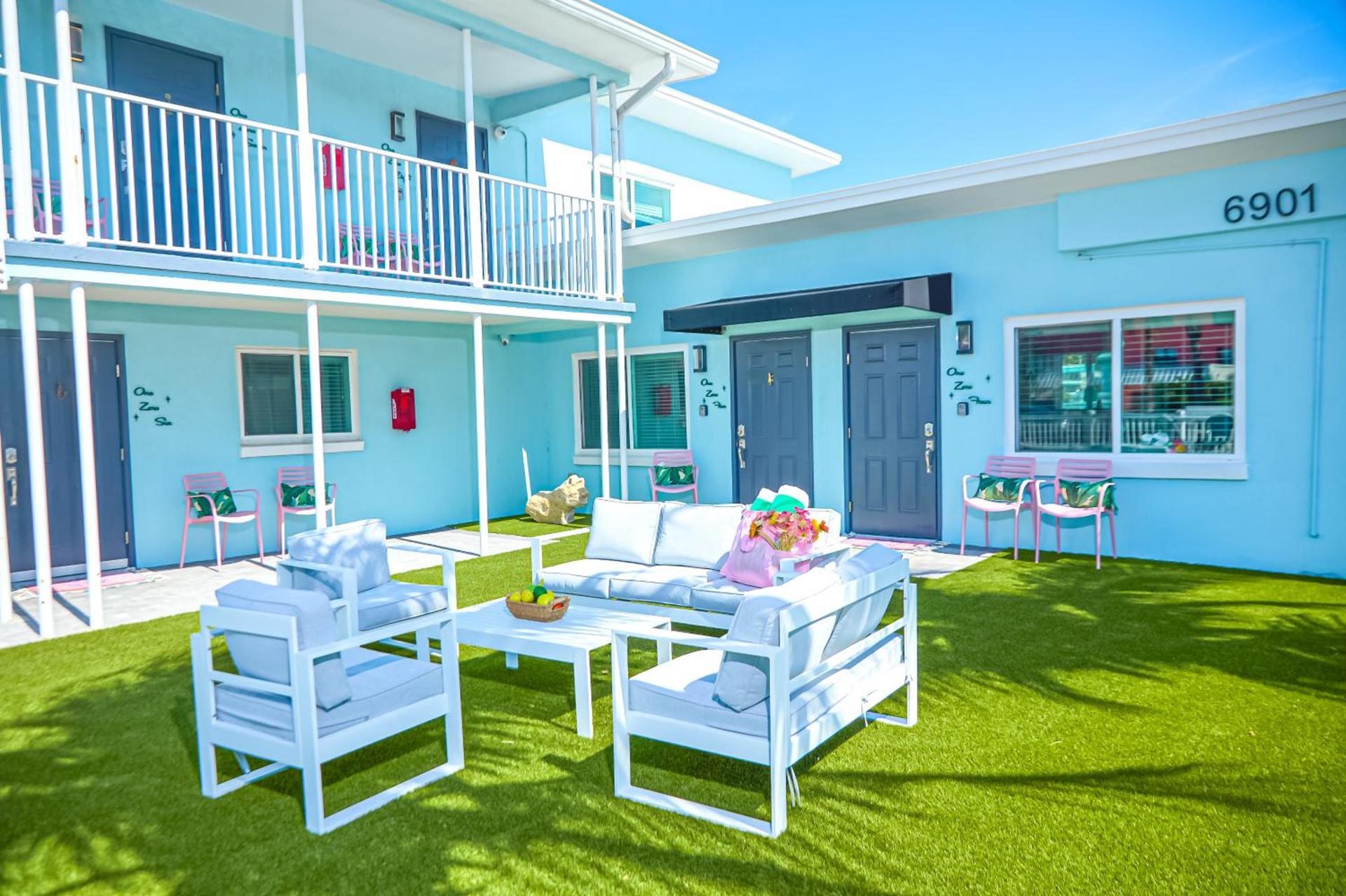 The Pearl Cabana Club photo 25