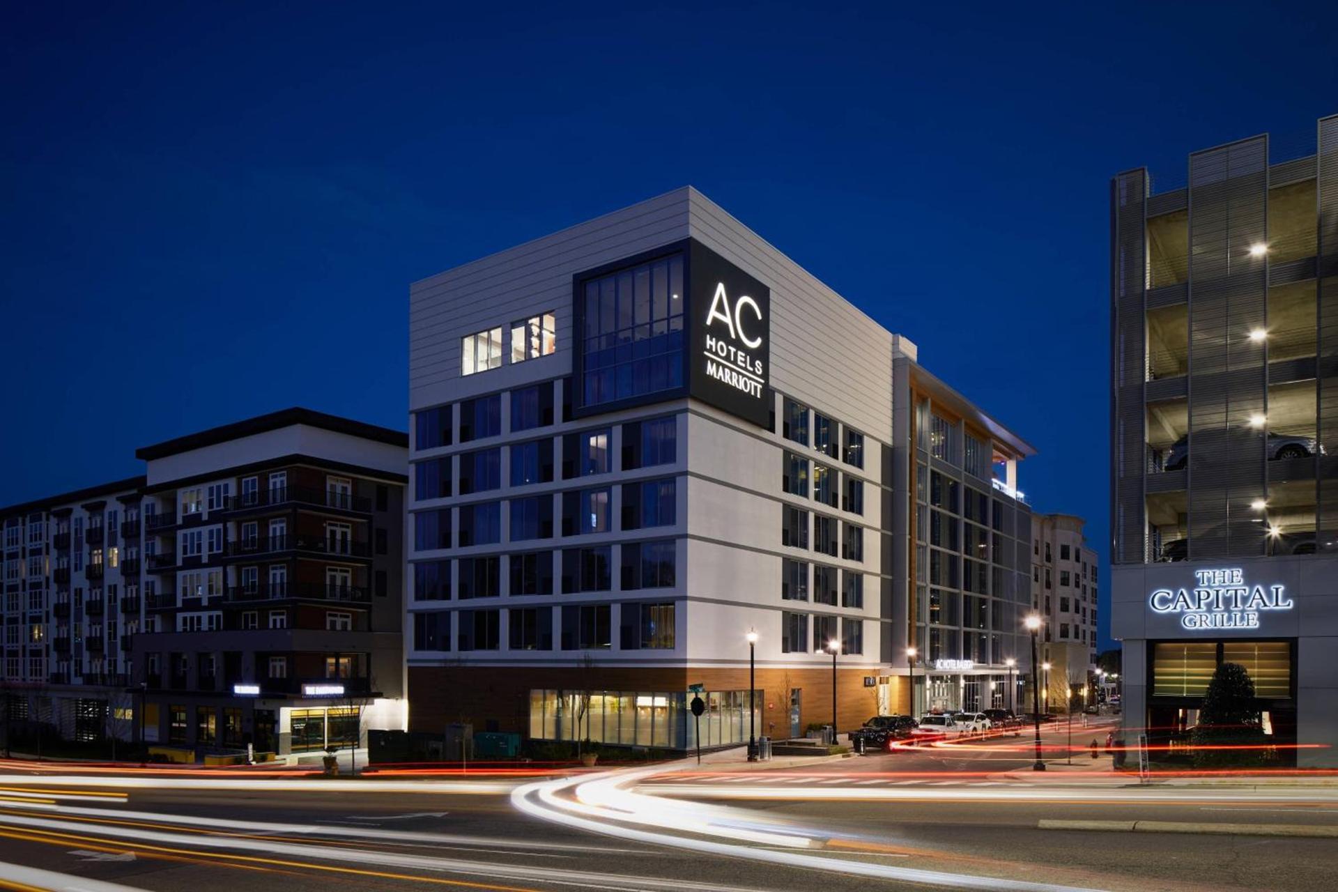 AC Hotel by Marriott Raleigh North Hills photo 3