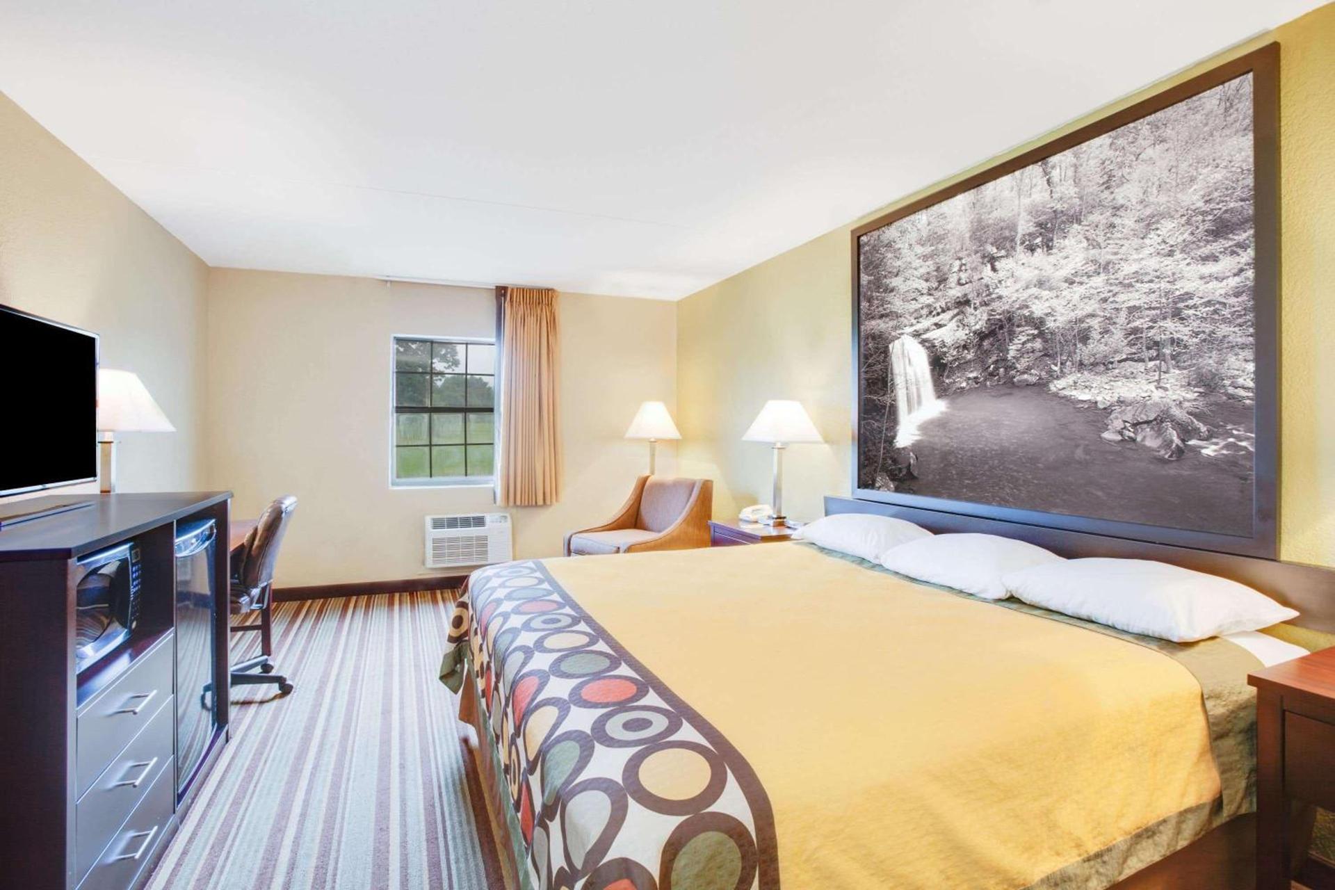Super 8 by Wyndham Morrilton photo 8