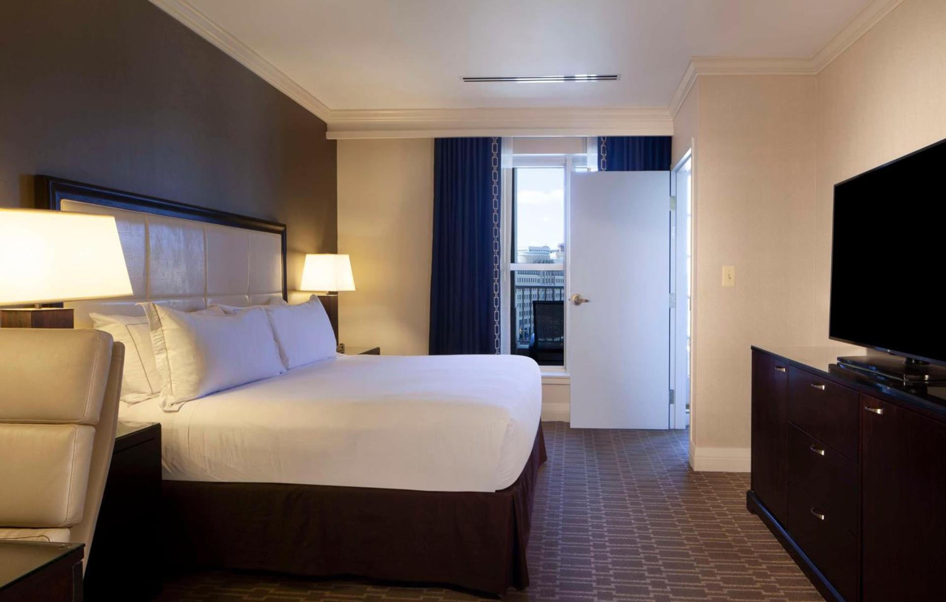 Hilton Alexandria Old Town photo 48