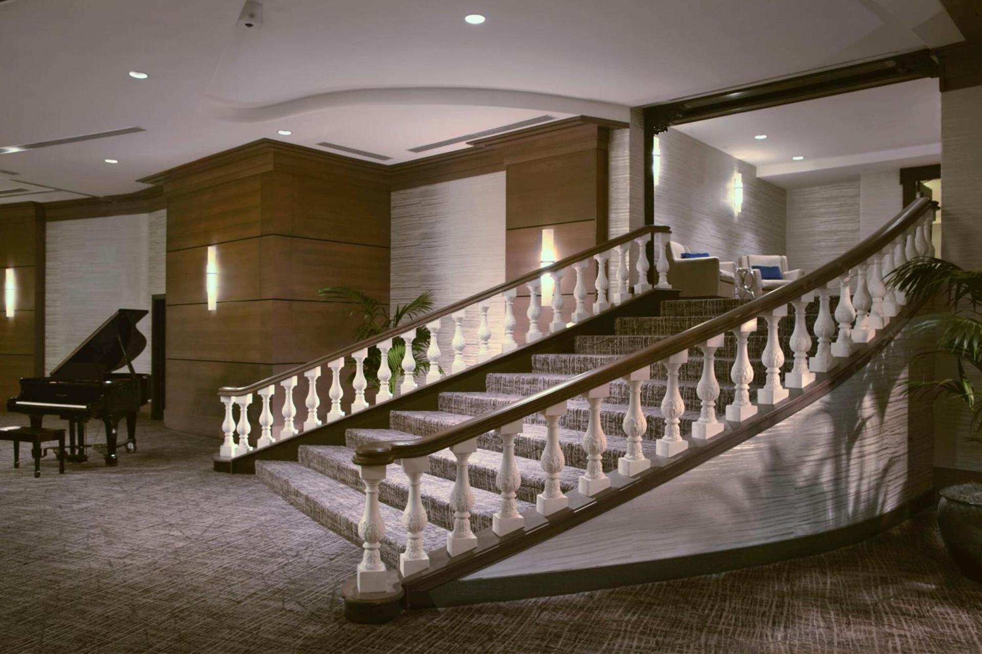 Hilton Orrington/Evanston photo 53