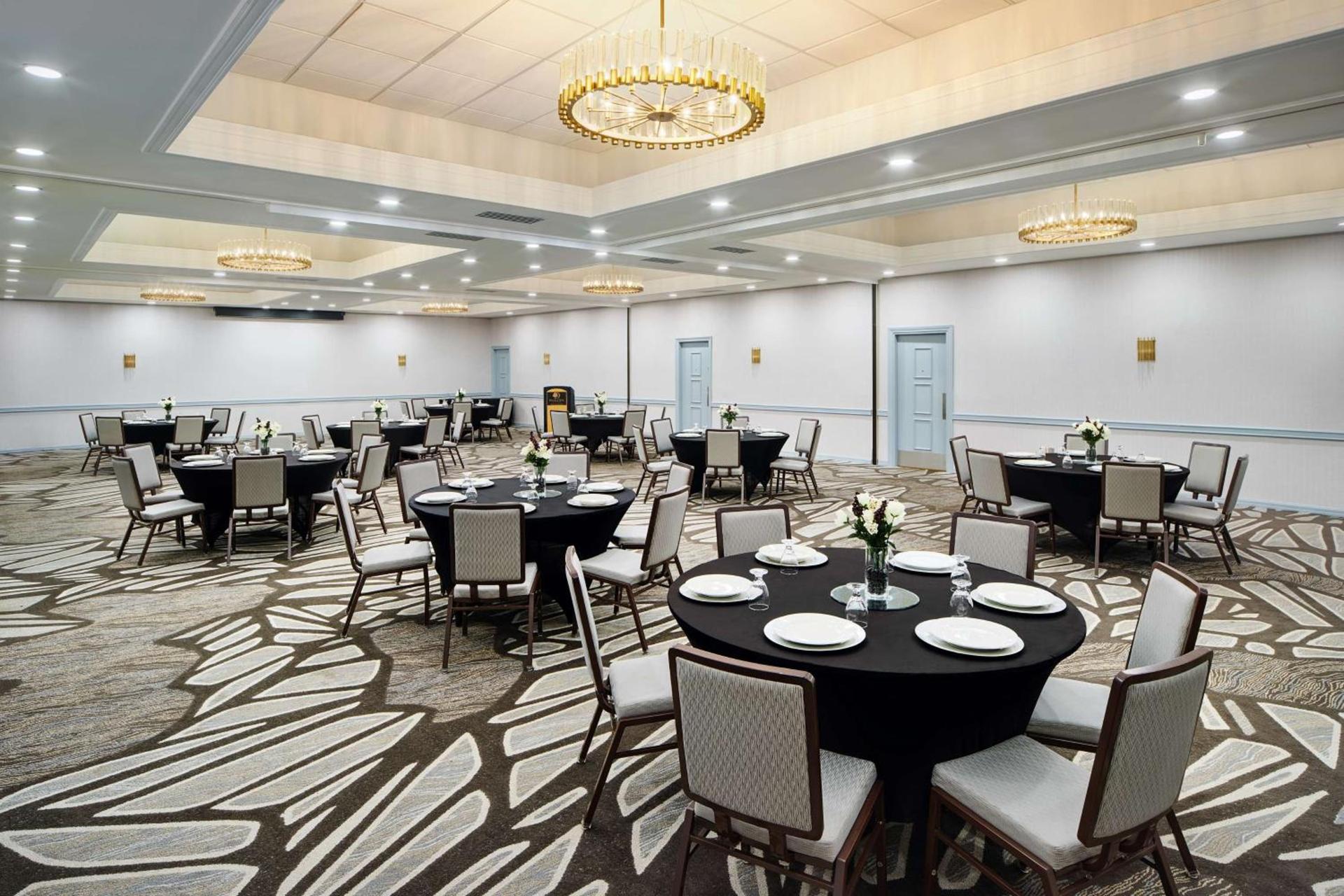 DoubleTree by Hilton Rocky Mount photo 19