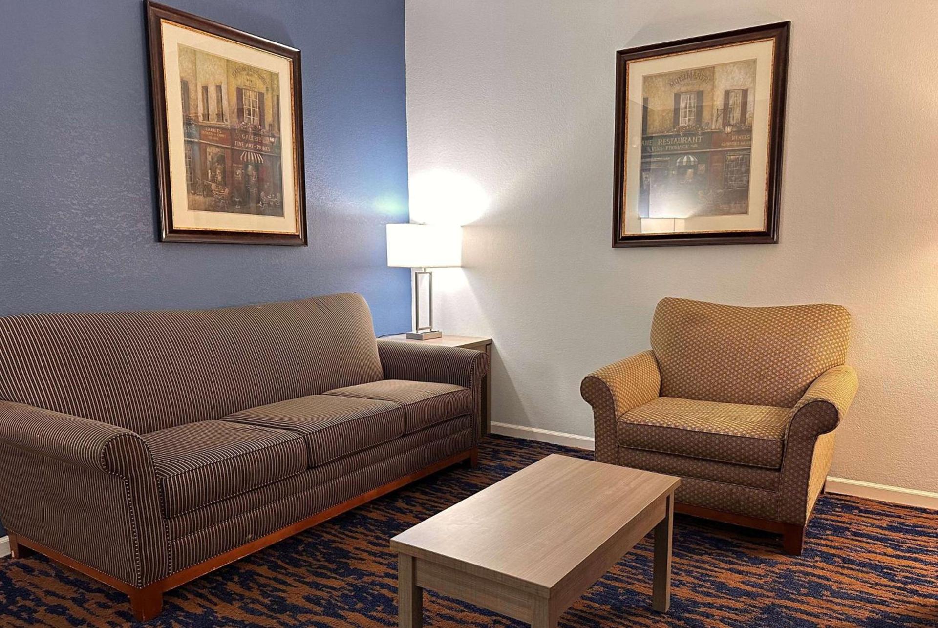 Baymont by Wyndham Indianapolis Northwest photo 31