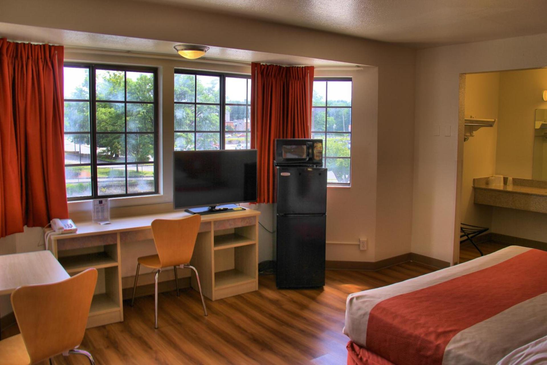 Motel 6-Enfield, CT - Hartford photo 18