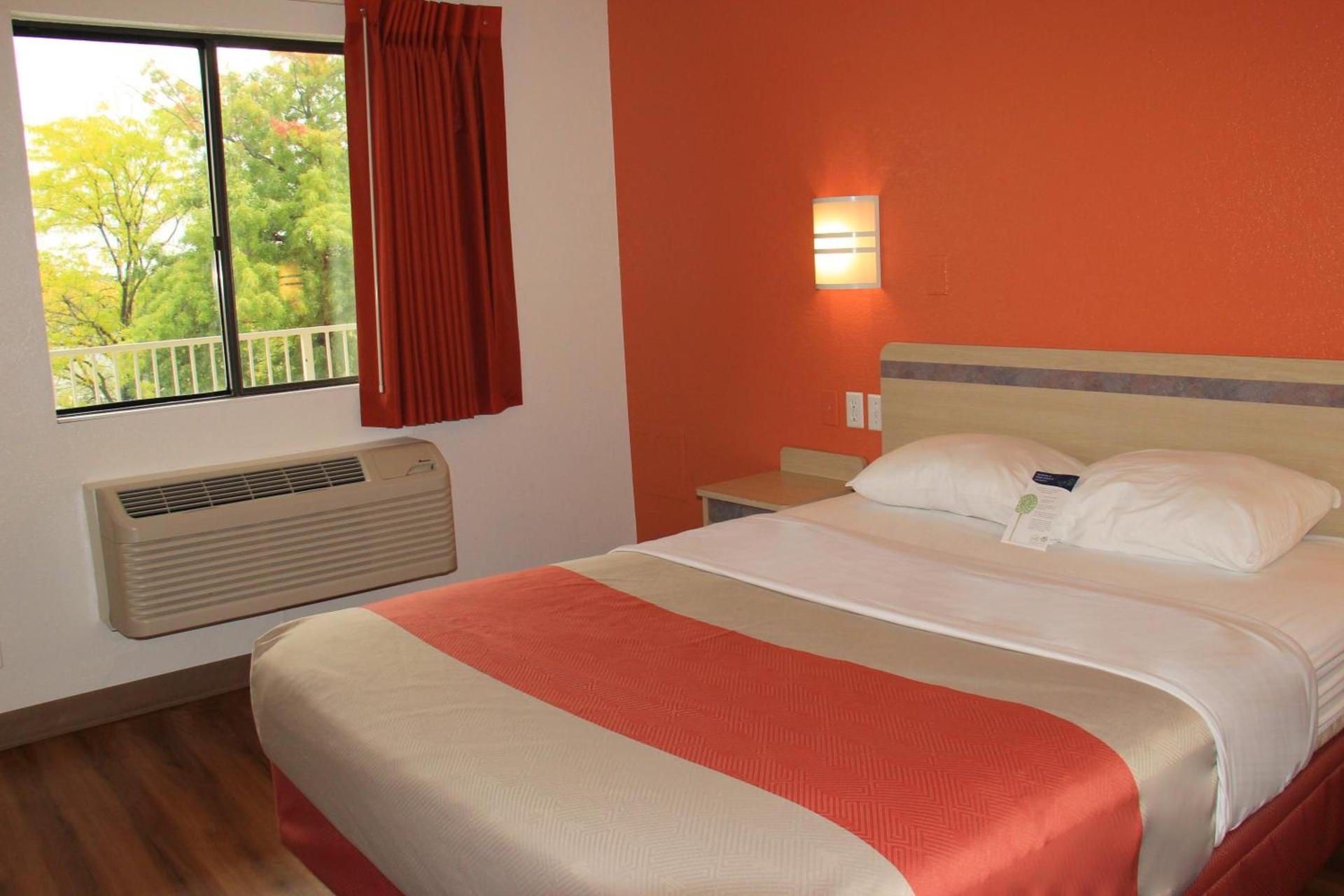 Motel 6-Enfield, CT - Hartford photo 20