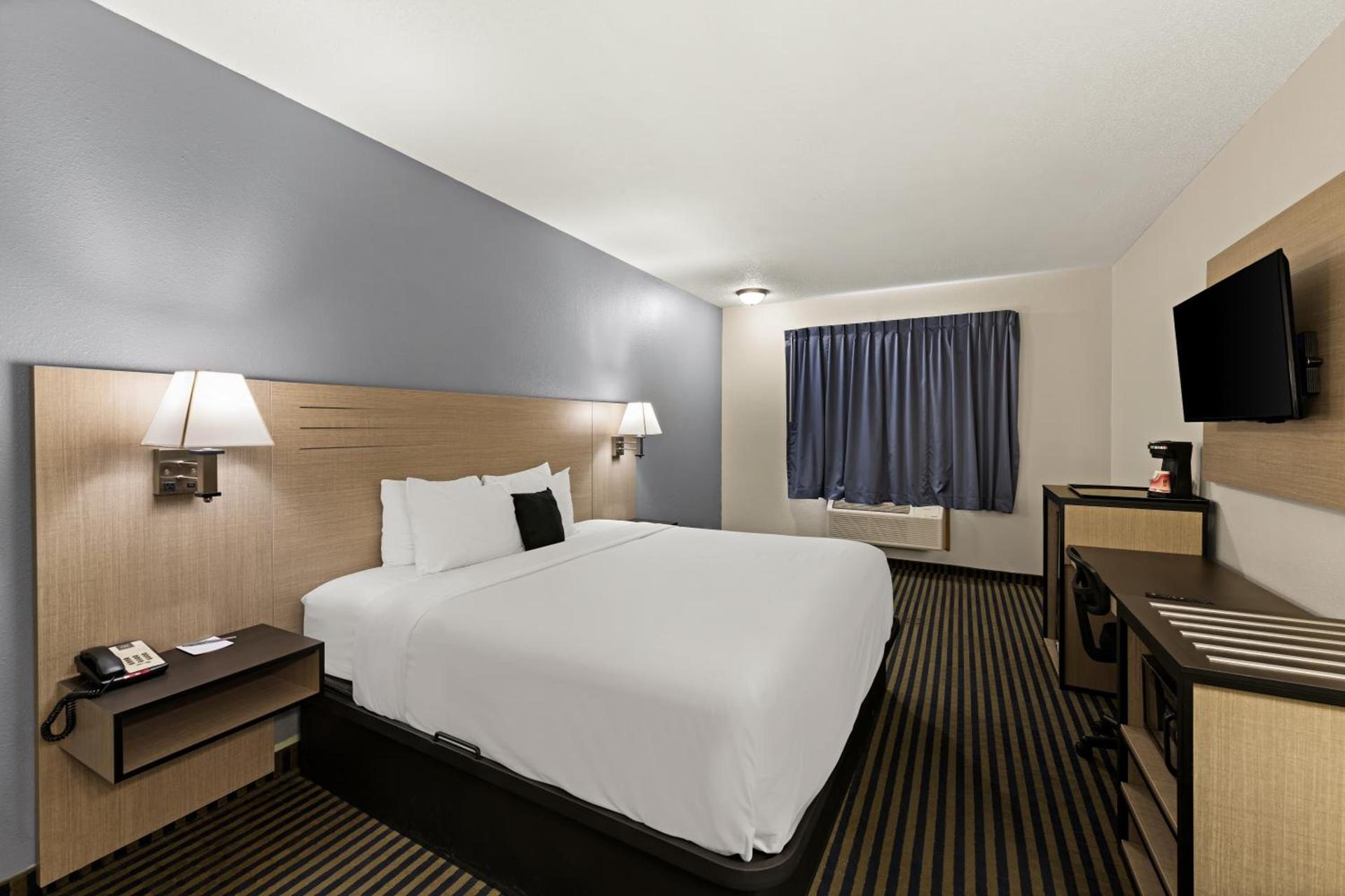 Red Lion Inn & Suites Gretna - Omaha SW photo 5