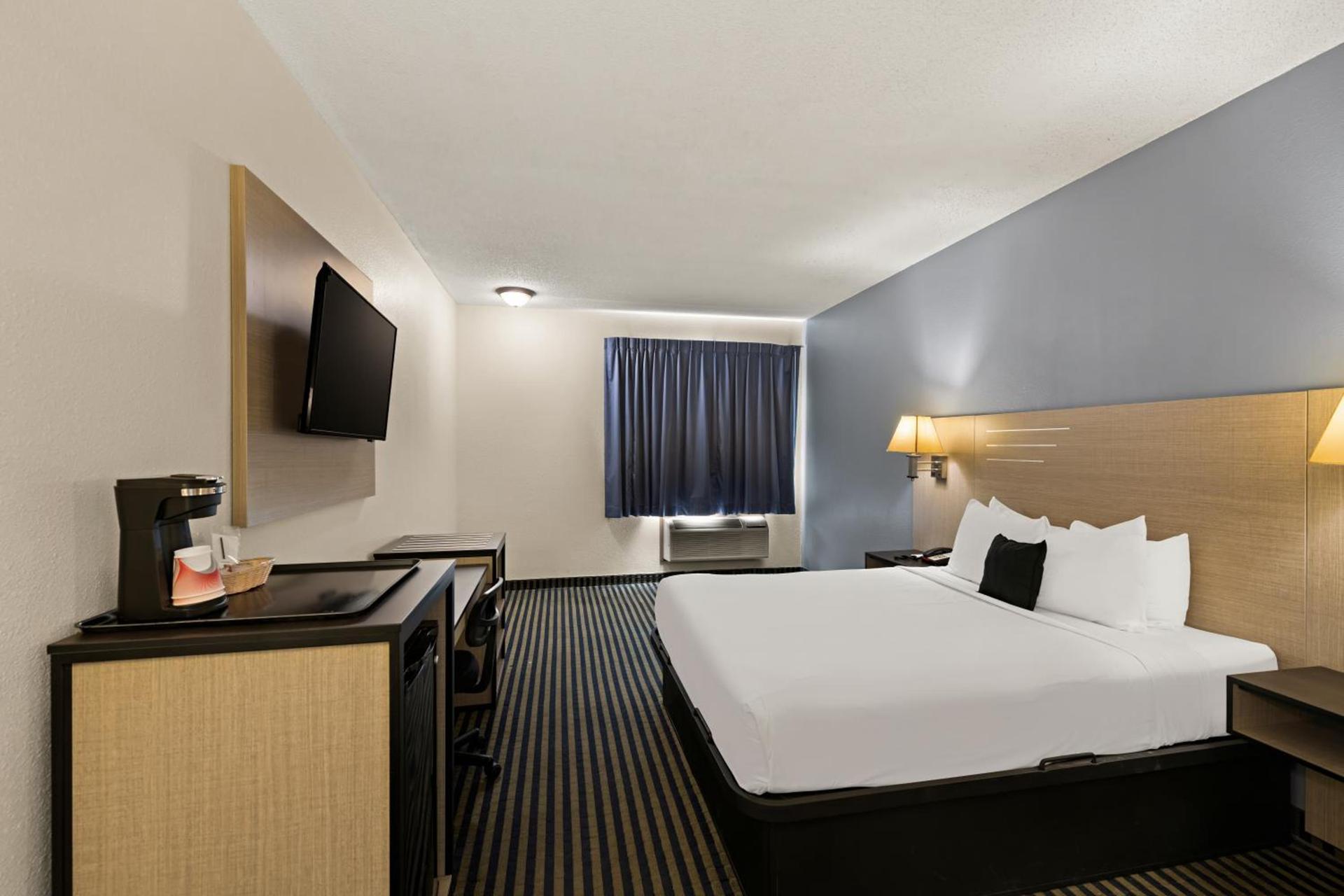 Red Lion Inn & Suites Gretna - Omaha SW photo 18