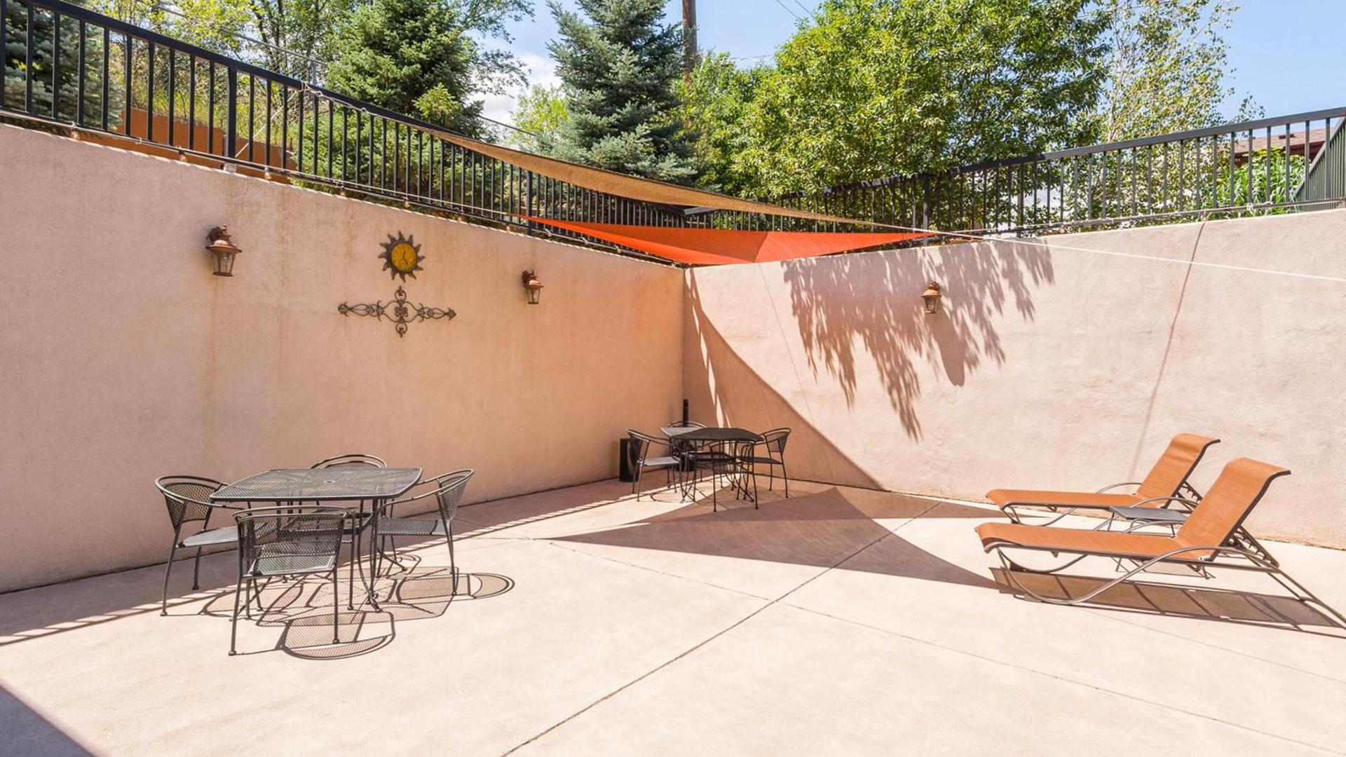 Manitou Pikes Peak Hotel photo 60