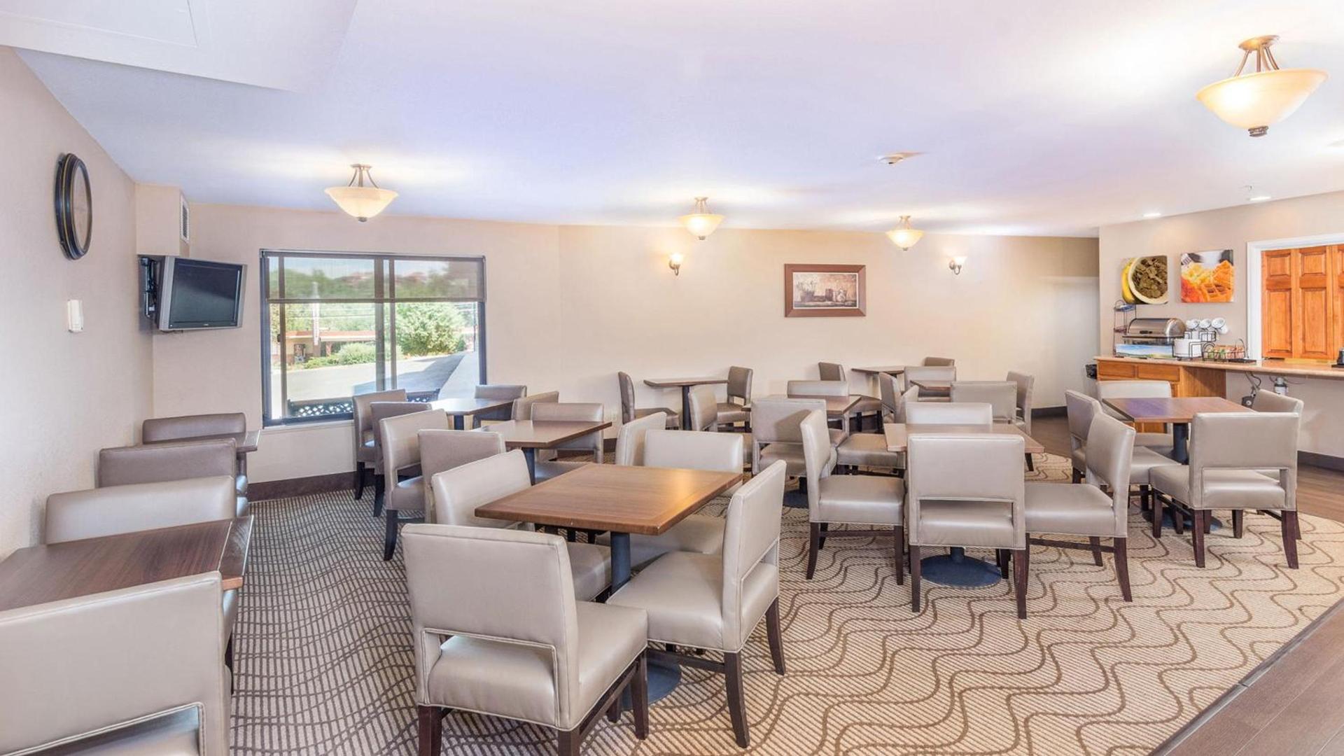 Manitou Pikes Peak Hotel photo 67