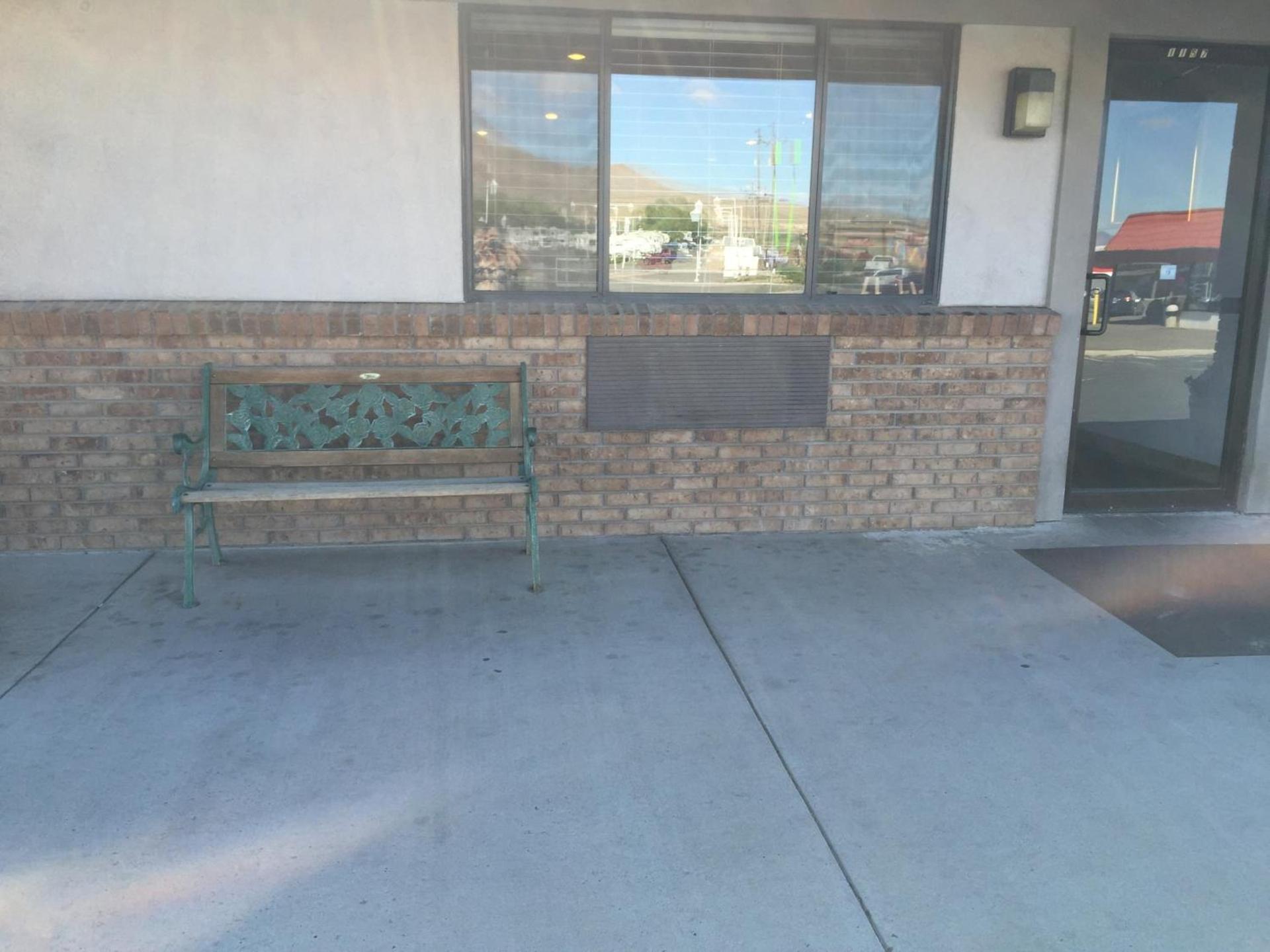 Super 8 by Wyndham Winnemucca NV photo 43