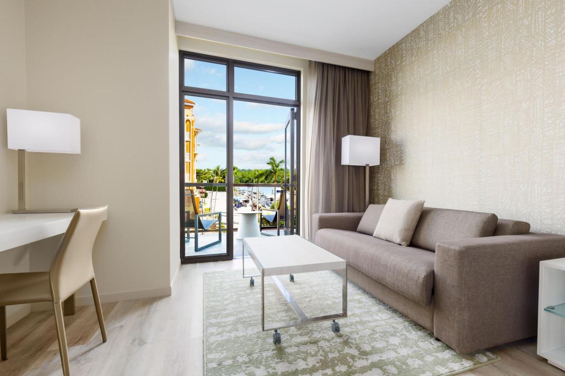 AC Hotel by Marriott Naples 5th Avenue photo 8