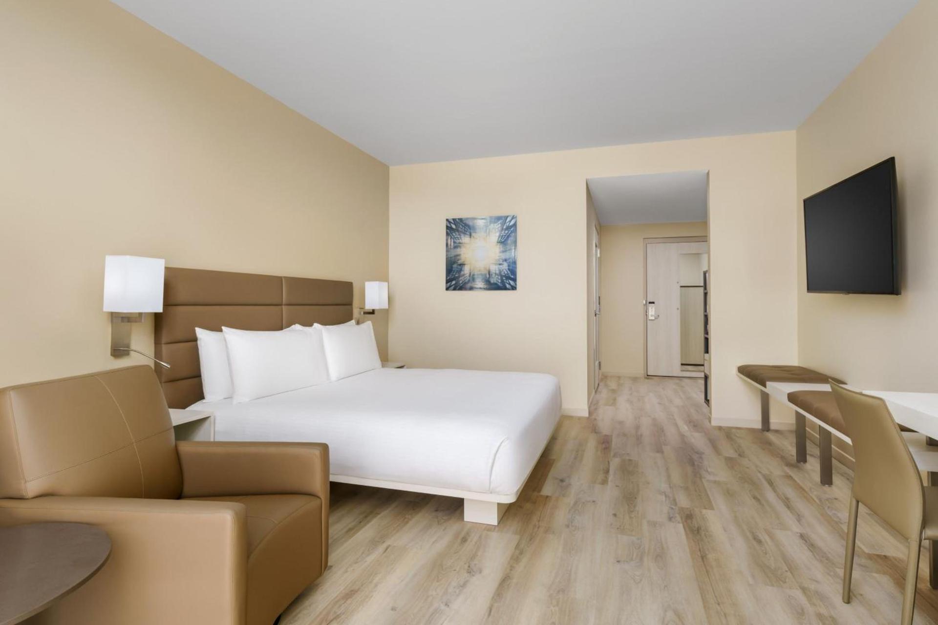 AC Hotel by Marriott Naples 5th Avenue photo 19