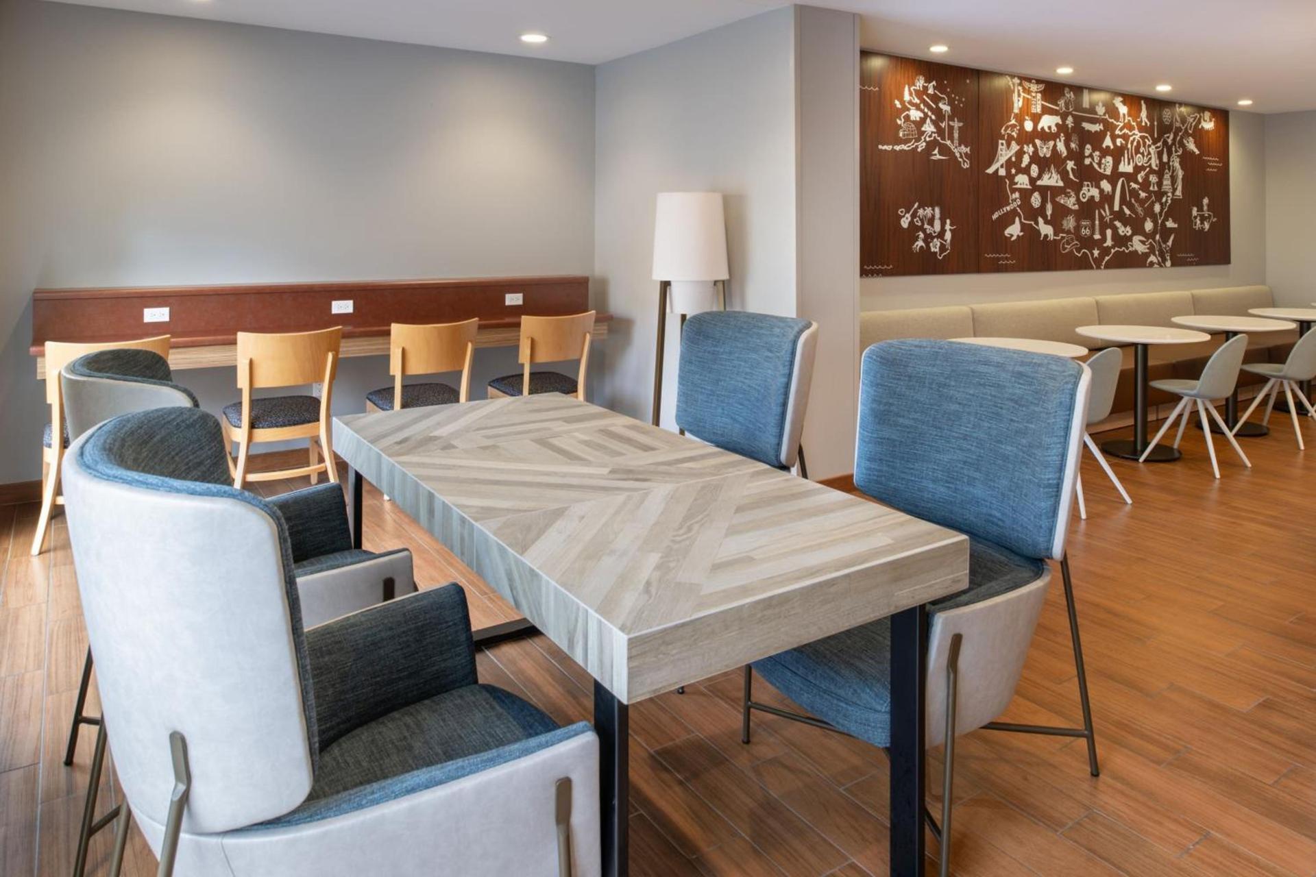 TownePlace Suites by Marriott Olympia photo 42