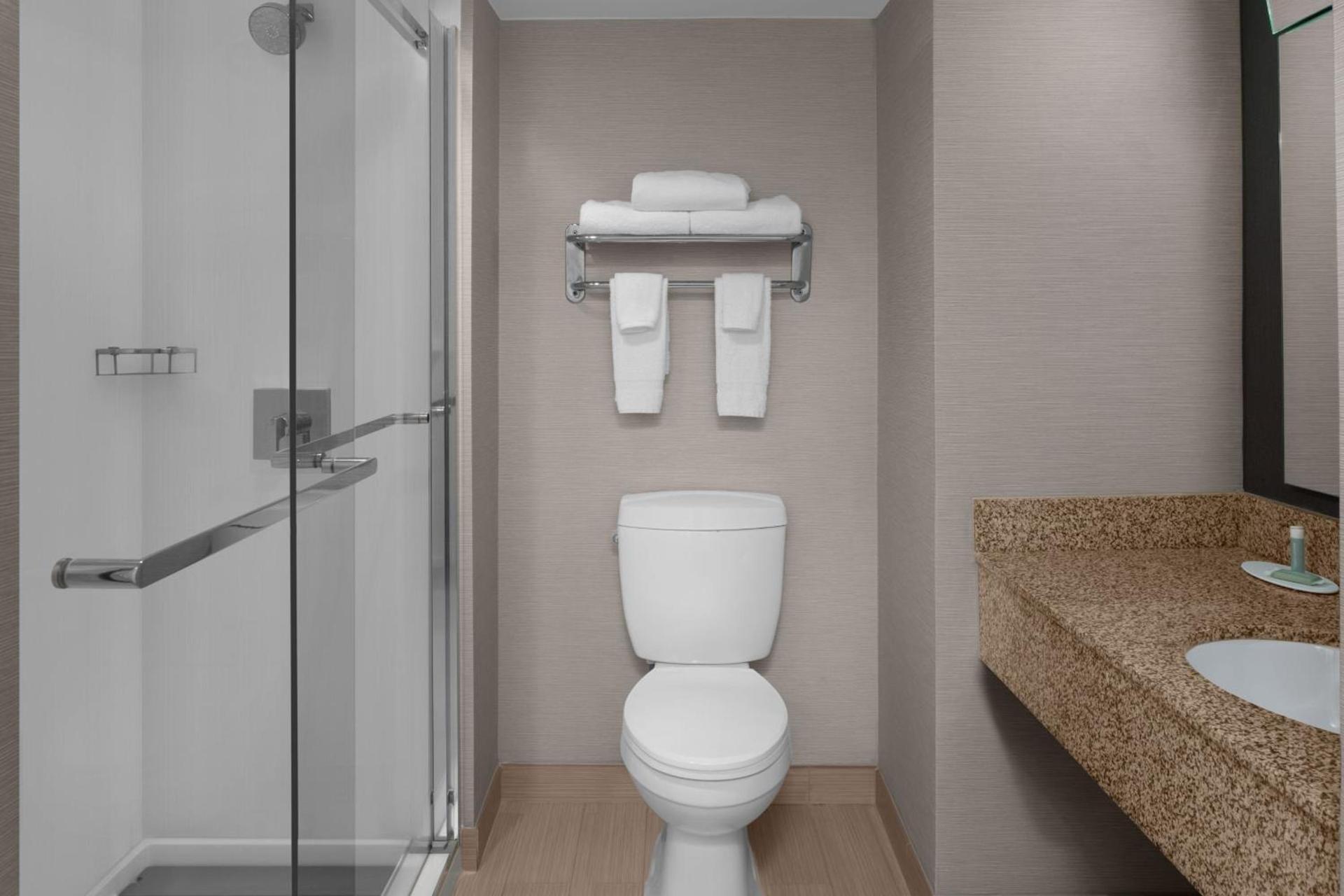 Courtyard by Marriott Cypress Anaheim / Orange County photo 17