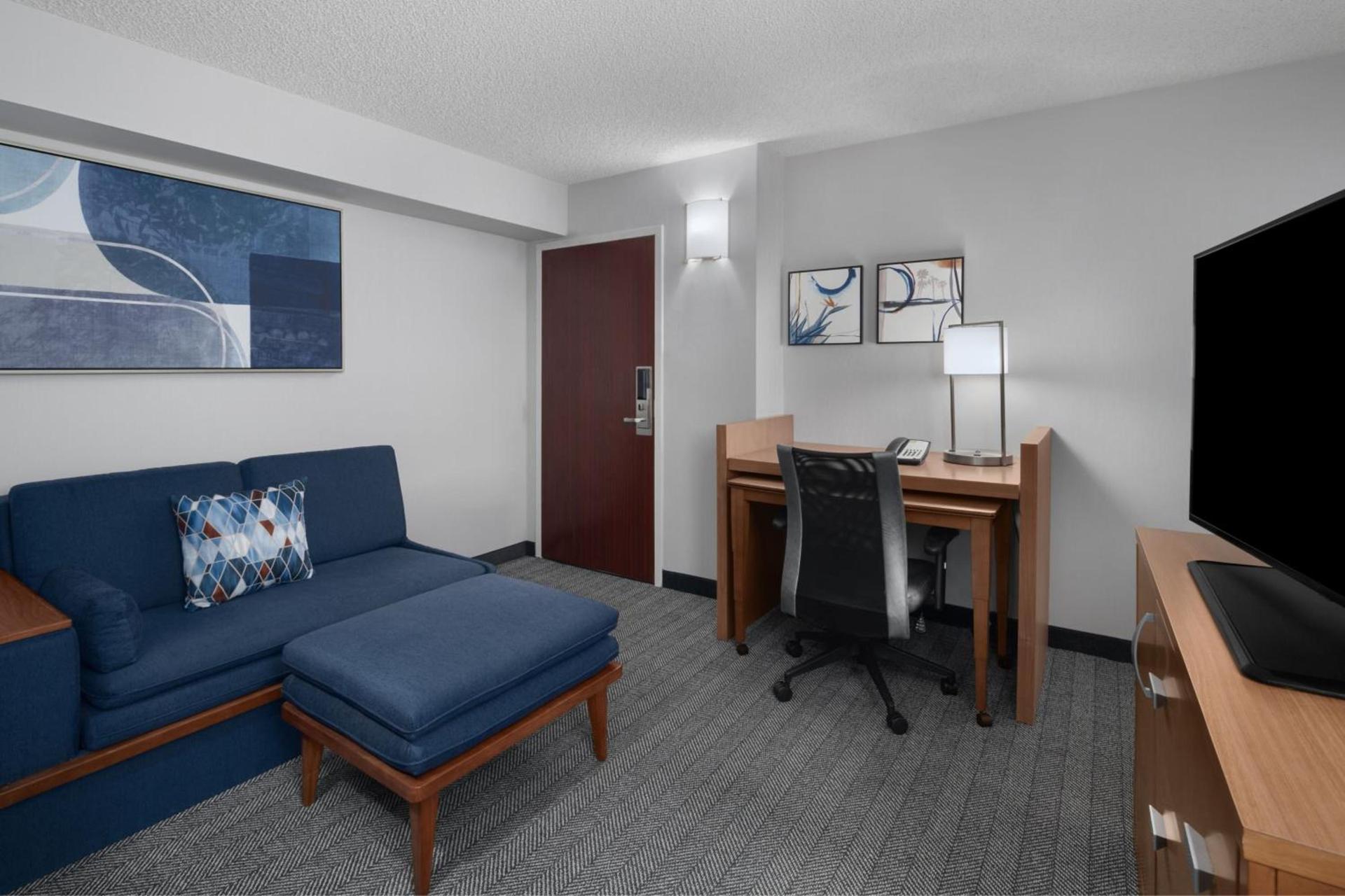 Courtyard by Marriott Cypress Anaheim / Orange County photo 19