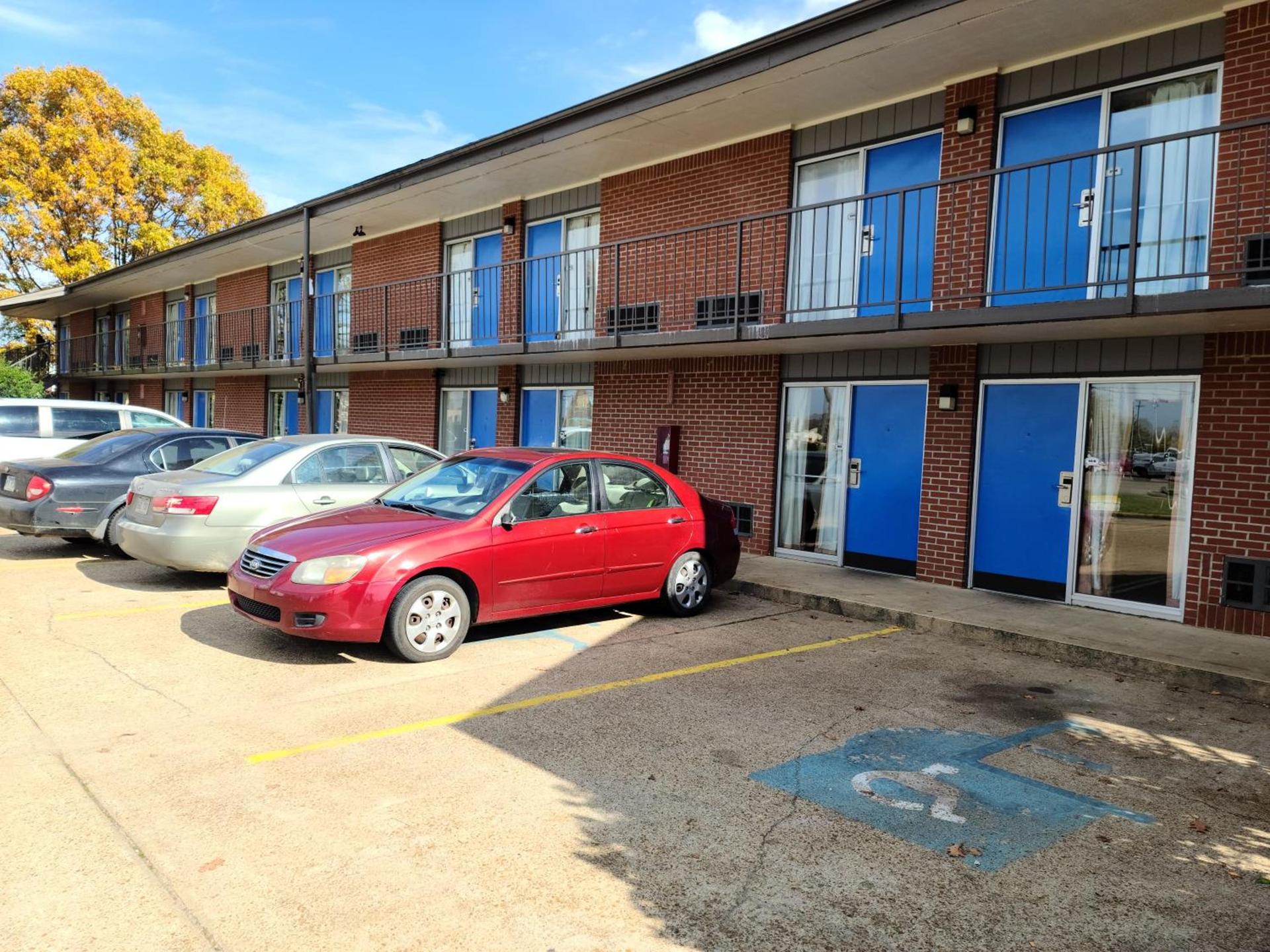 Fairview Inn & Suite photo 17