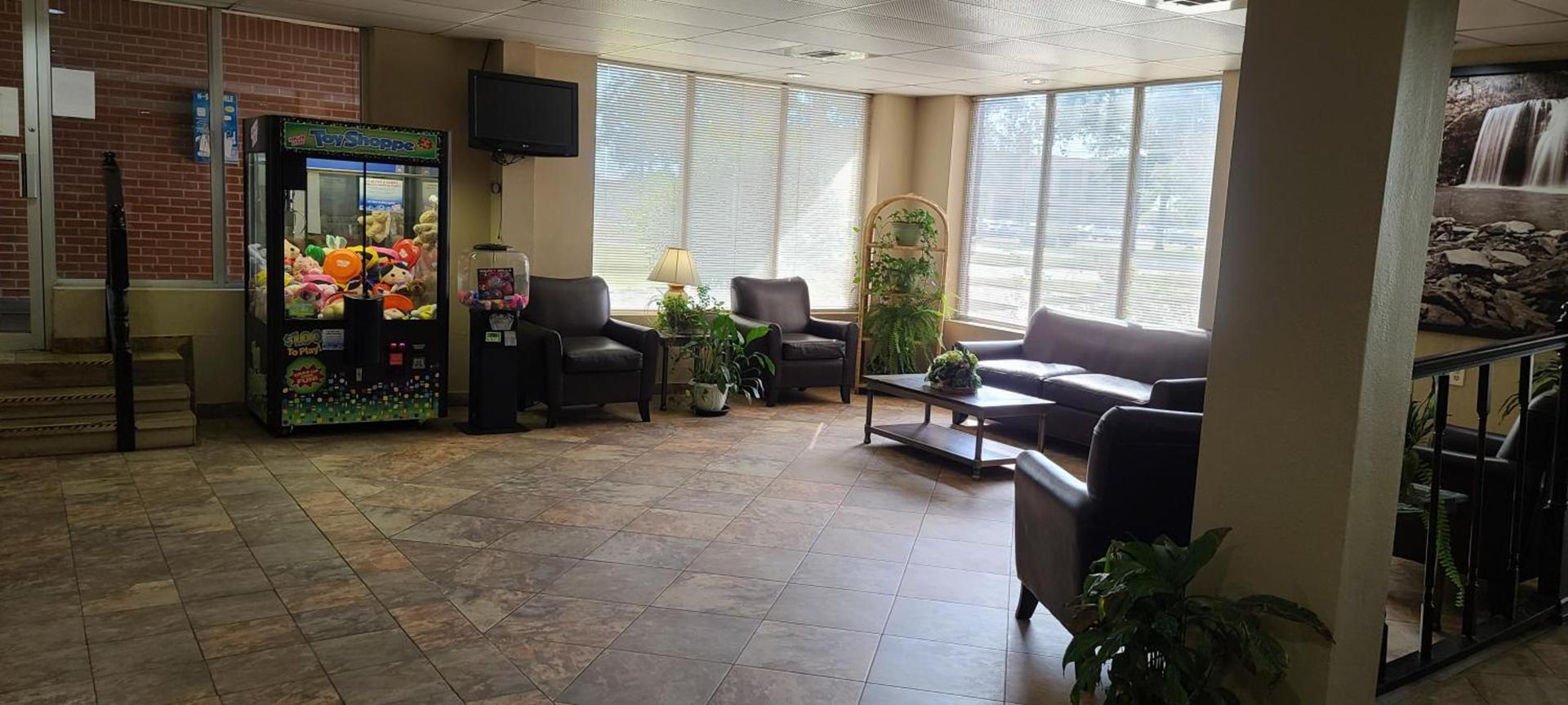 Fairview Inn & Suite photo 16
