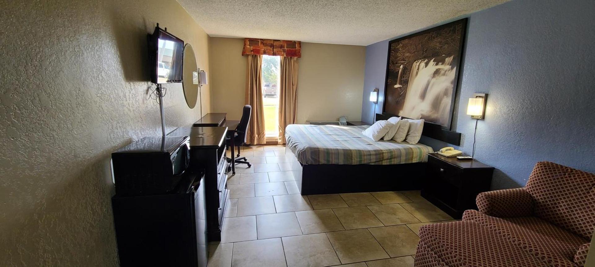 Fairview Inn & Suite photo 18
