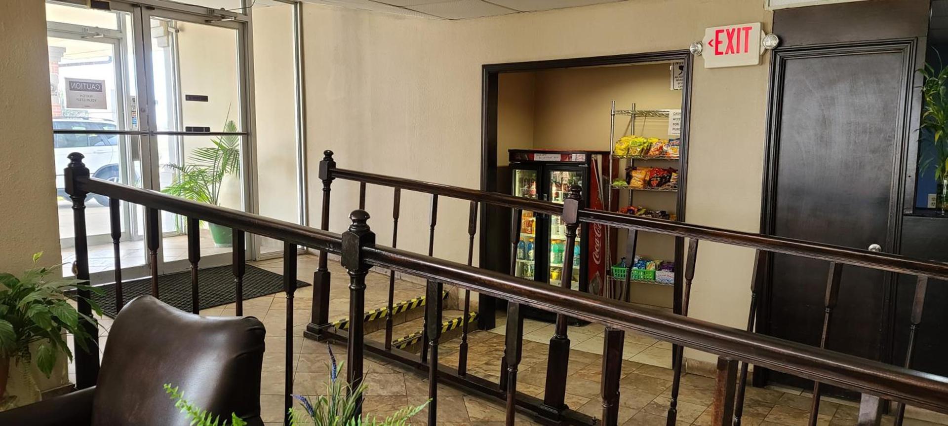 Fairview Inn & Suite photo 2