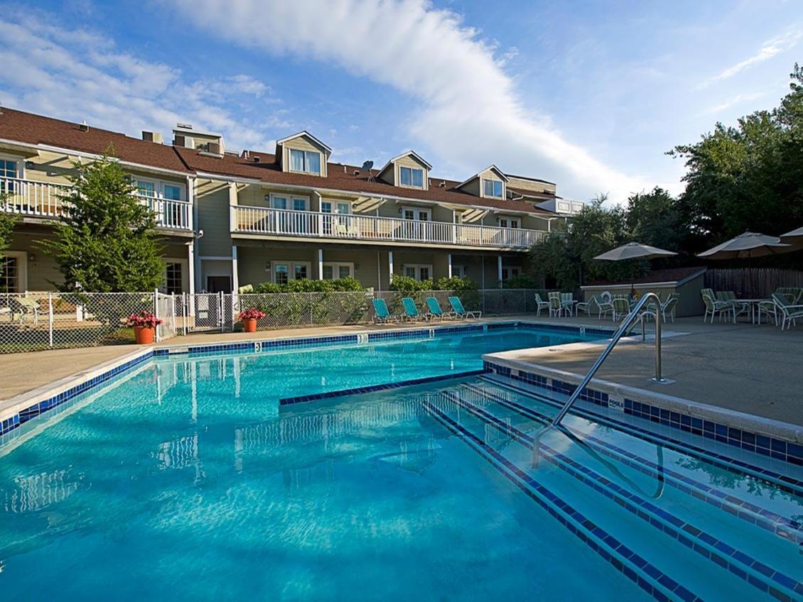 Sag Harbor Inn photo 13