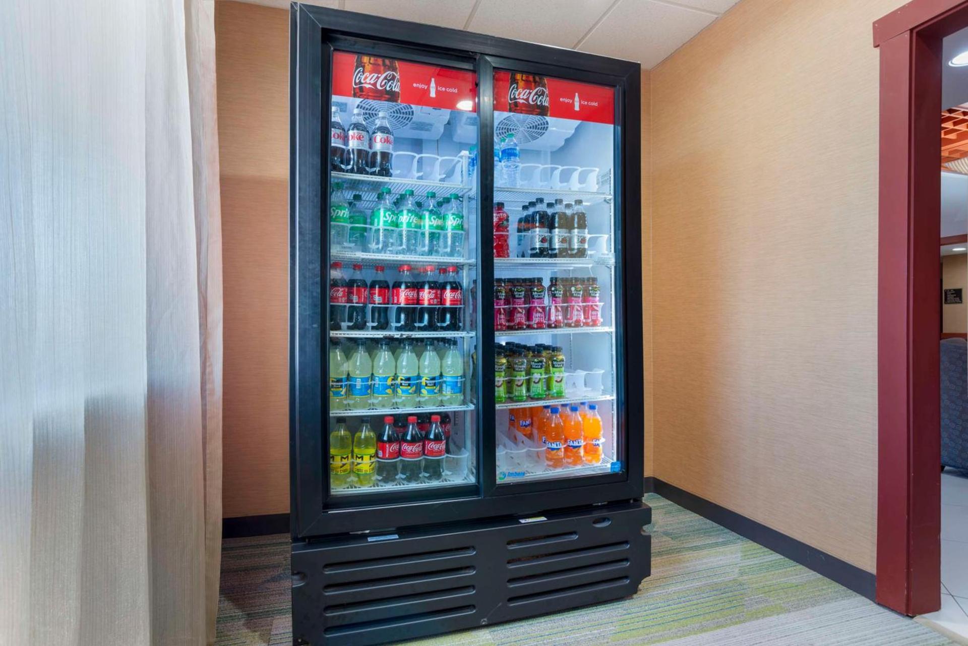 Best Western Plus Flowood Inn & Suites photo 34