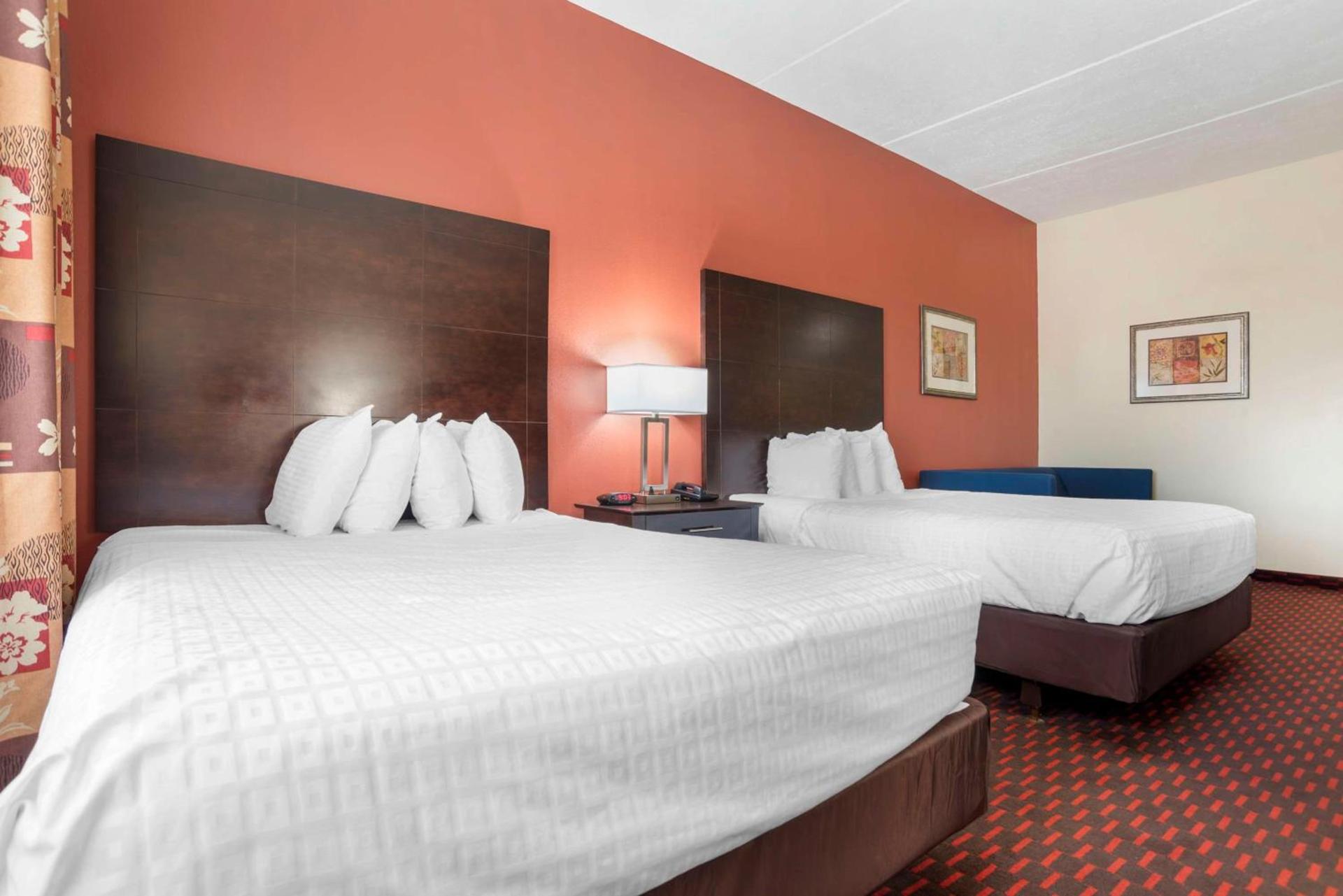 Best Western Plus Flowood Inn & Suites photo 11