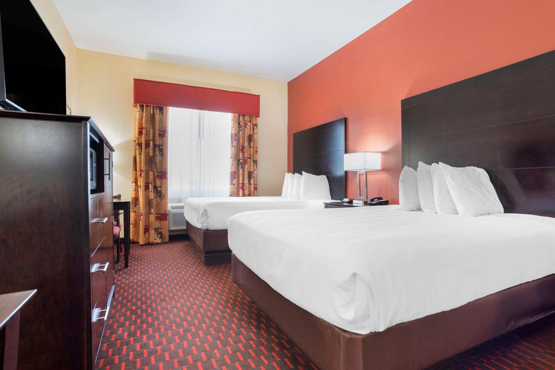Best Western Plus Flowood Inn & Suites photo 12