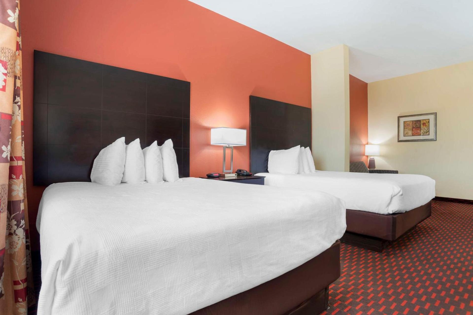 Best Western Plus Flowood Inn & Suites photo 13