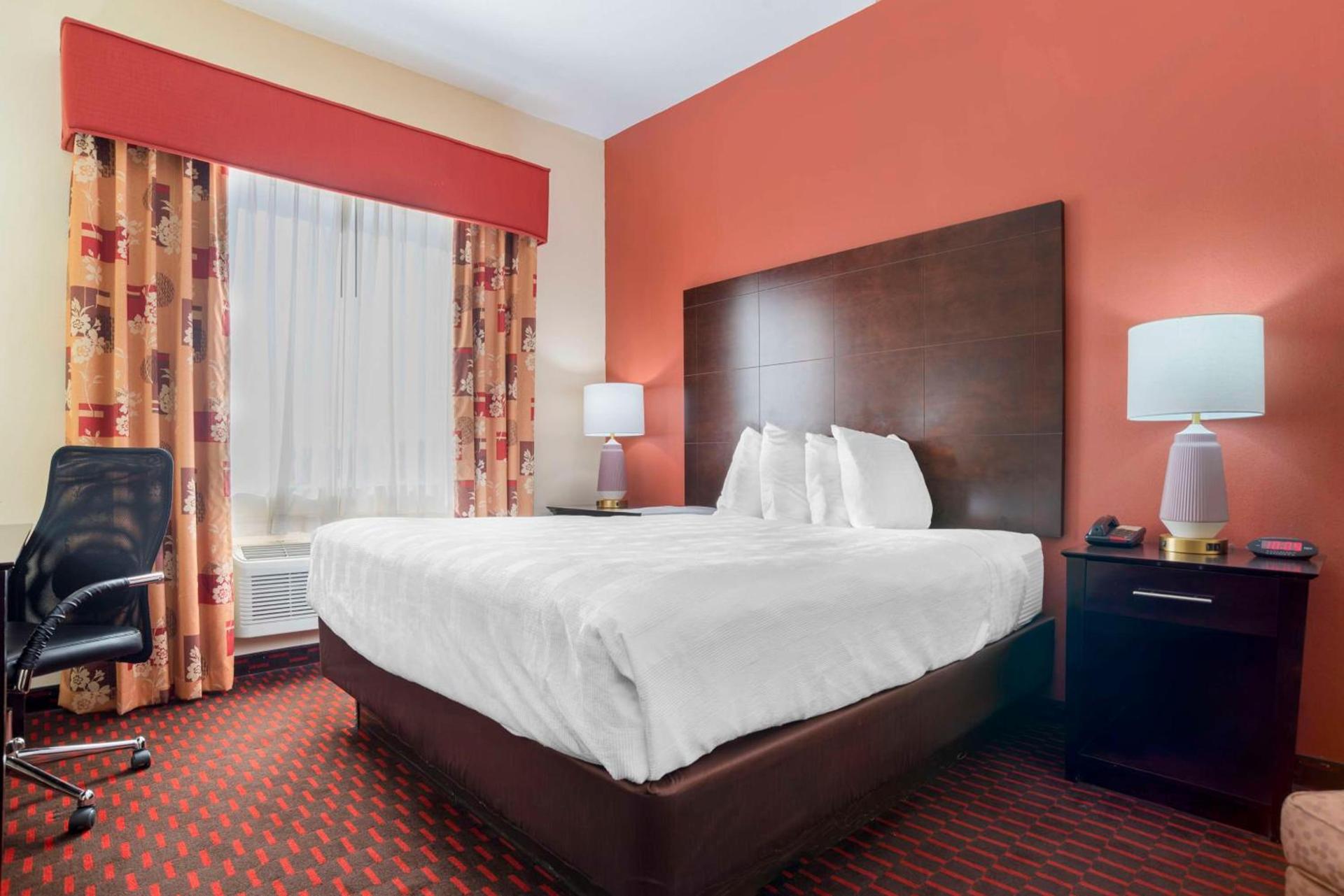 Best Western Plus Flowood Inn & Suites photo 23