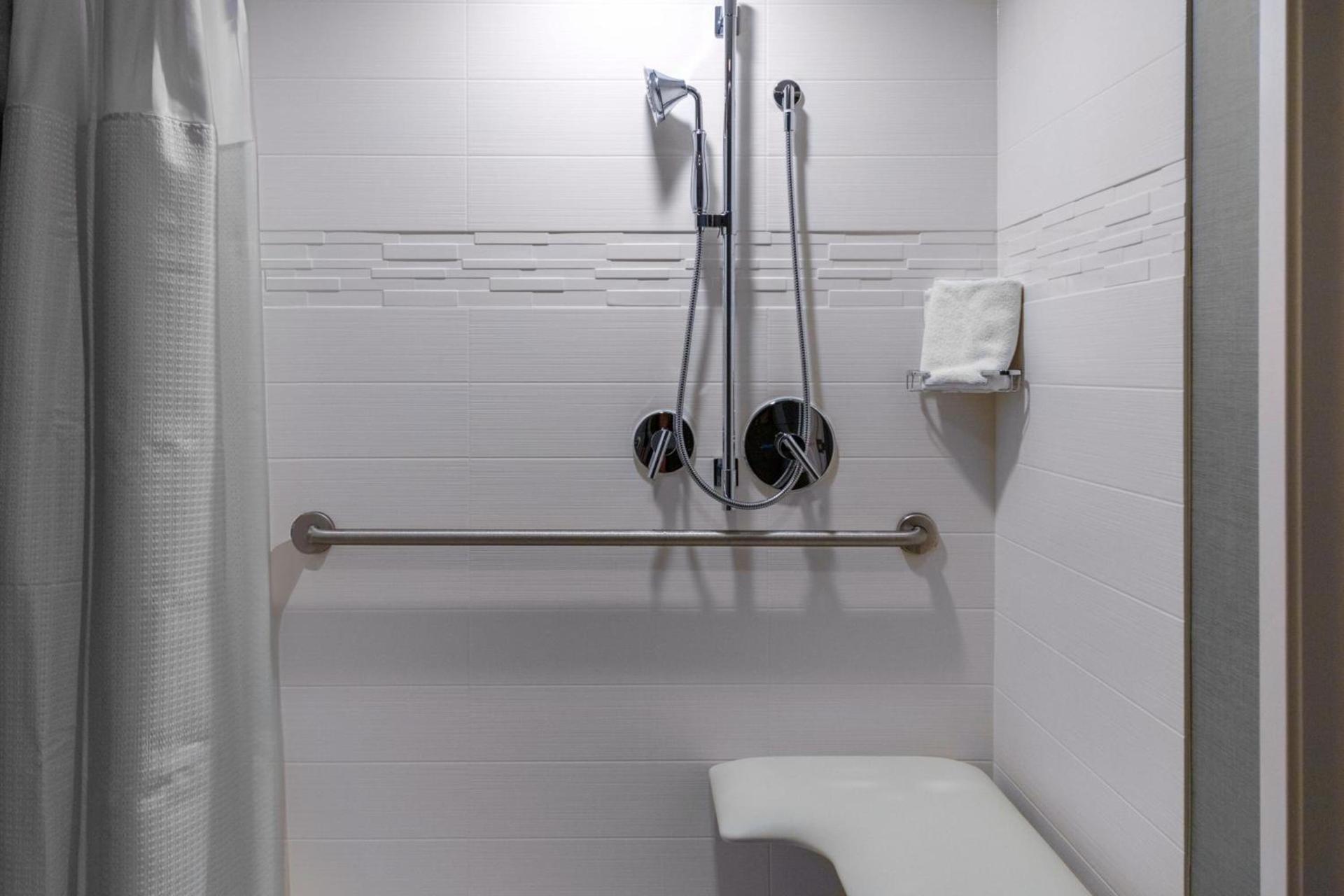 Residence Inn by Marriott Boston Burlington photo 21