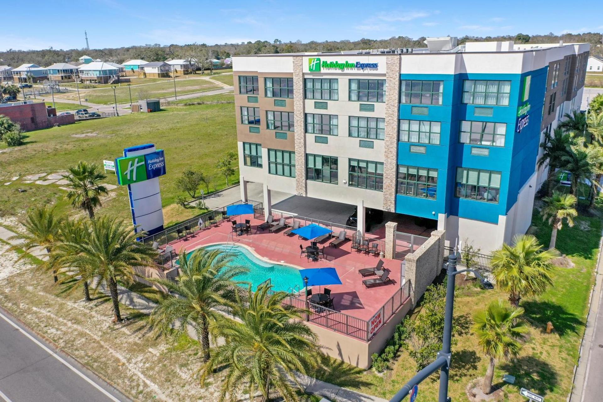 Holiday Inn Express - Gulfport Beach by IHG photo 10