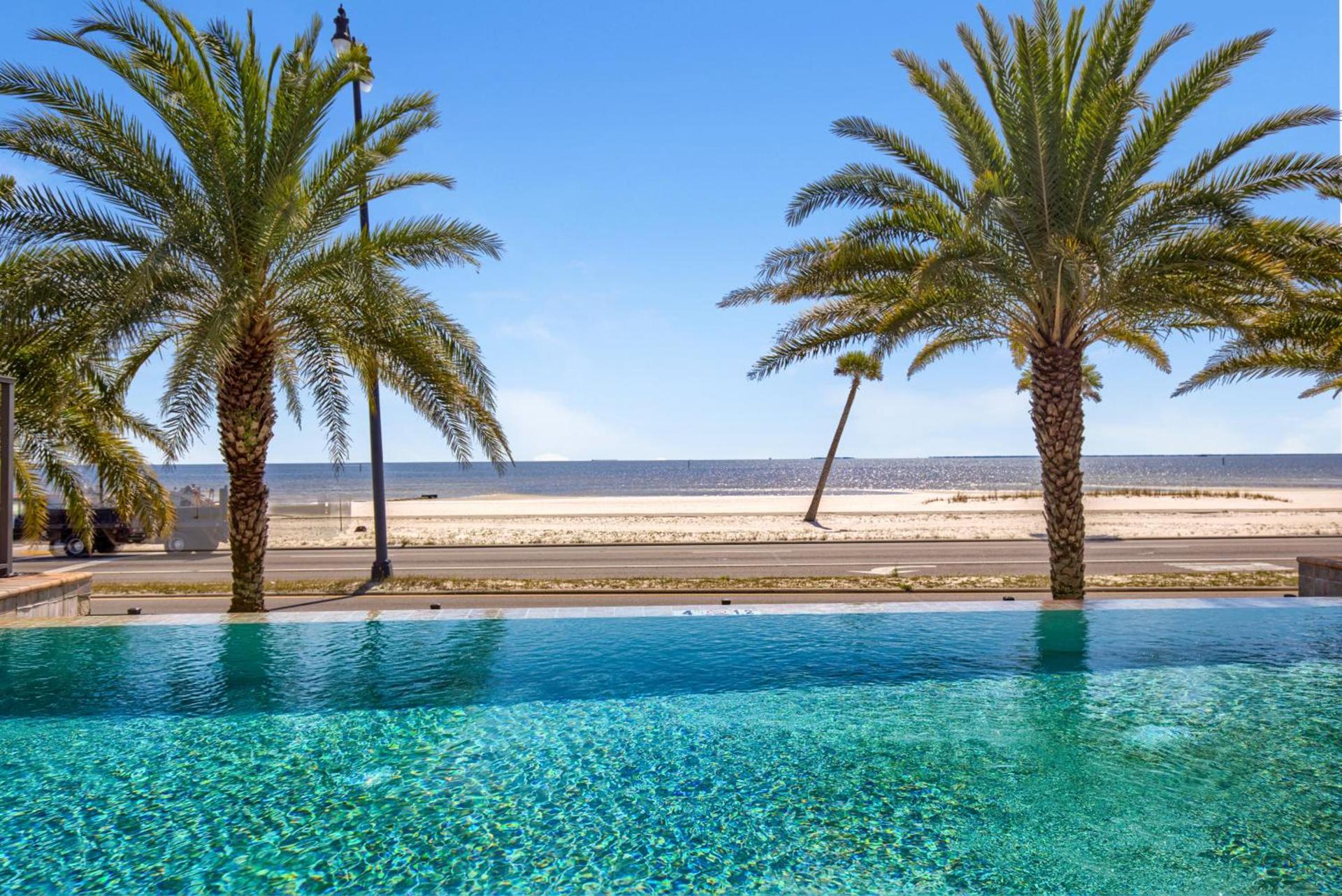 Holiday Inn Express - Gulfport Beach by IHG photo 9