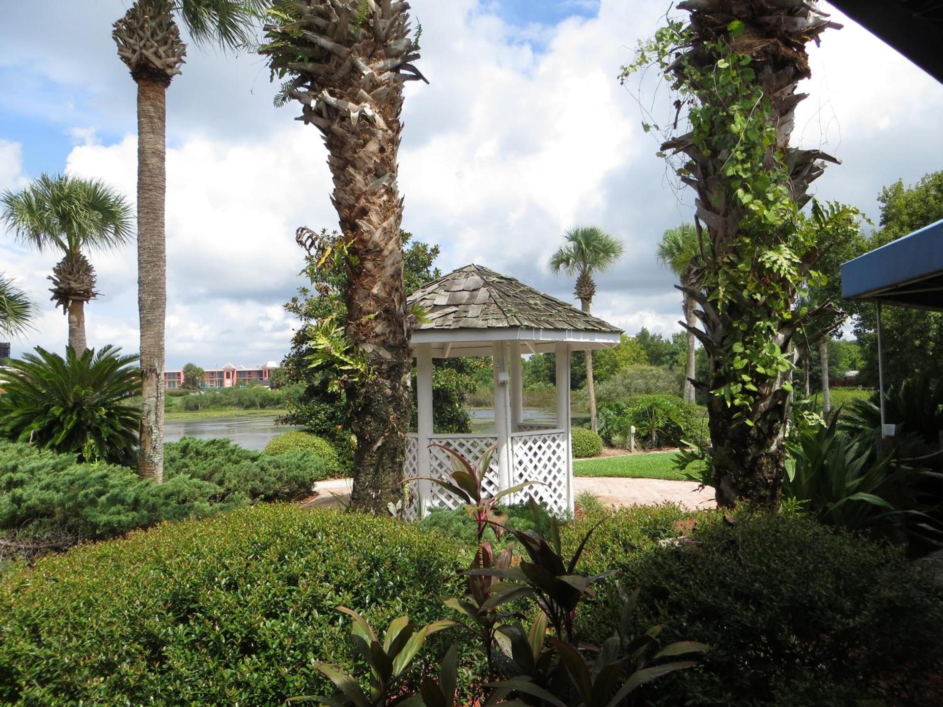 Maingate Lakeside Resort photo 39