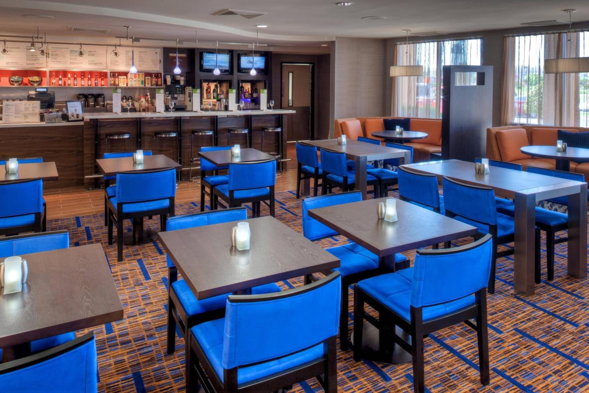 Courtyard by Marriott Texarkana photo 16