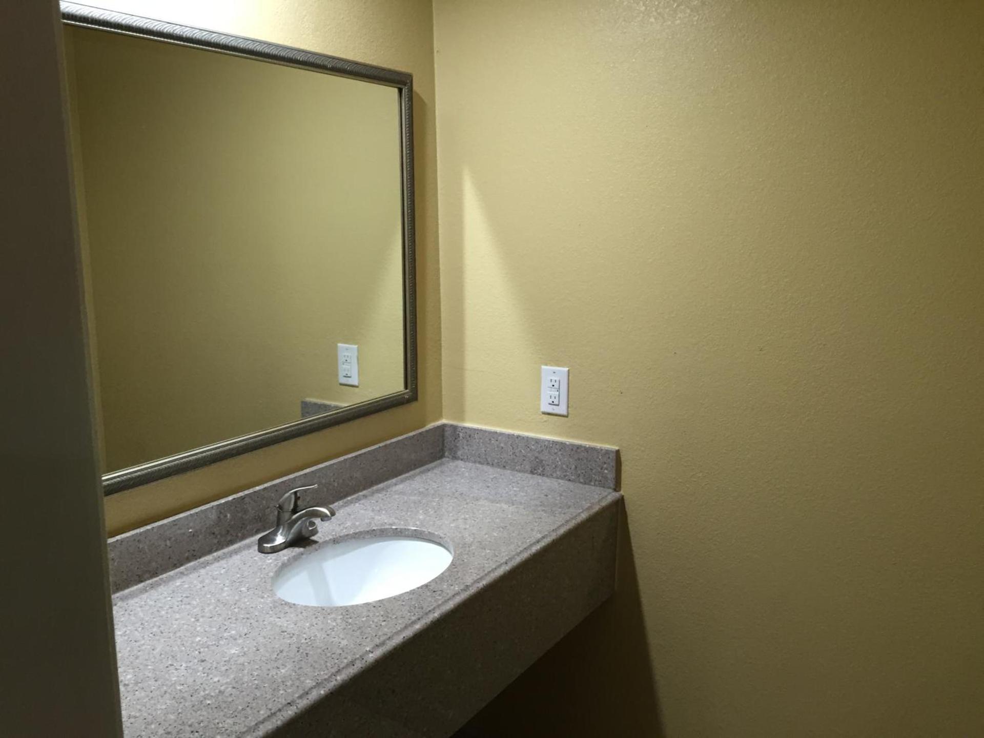 Journey Inn Marion photo 7