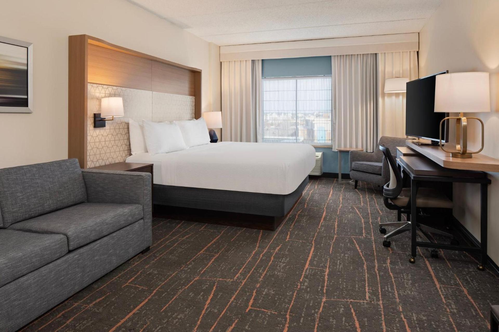 Holiday Inn Hotel & Suites Maple Grove Northwest Minneapolis-Arbor Lakes by IHG photo 60