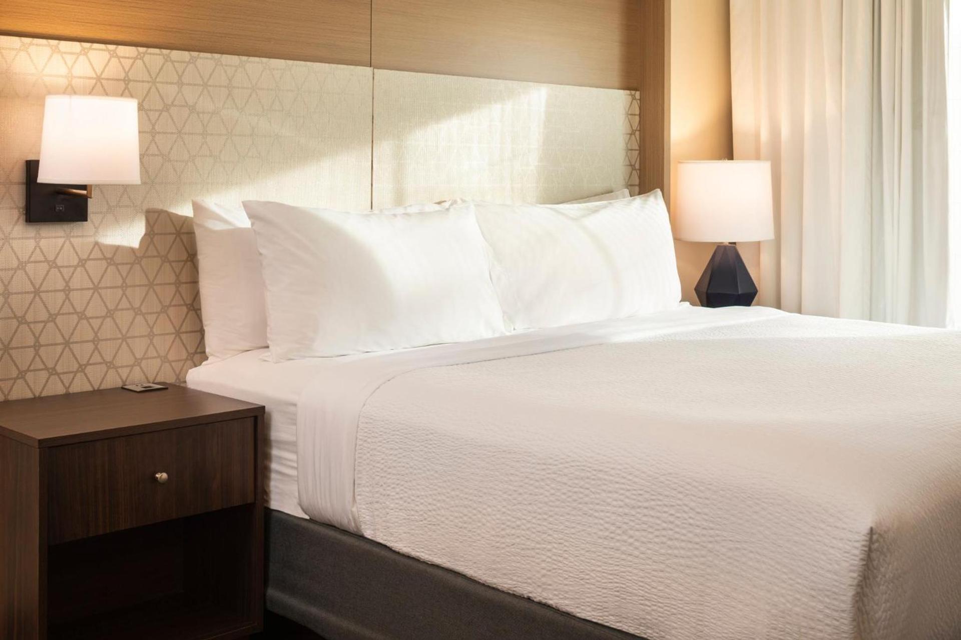 Holiday Inn Hotel & Suites Maple Grove Northwest Minneapolis-Arbor Lakes by IHG photo 54
