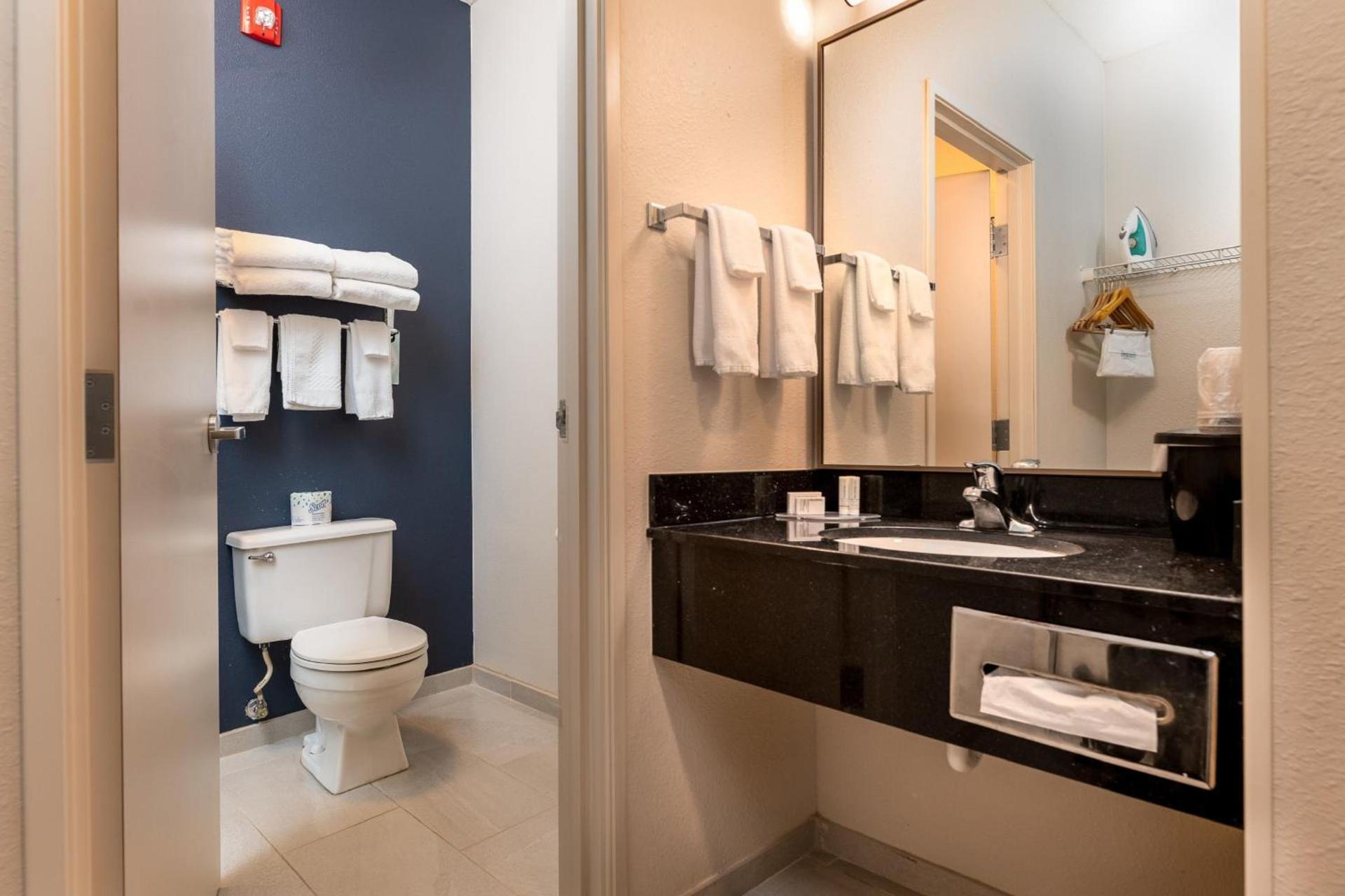 Fairfield Inn & Suites by Marriott Spearfish photo 14