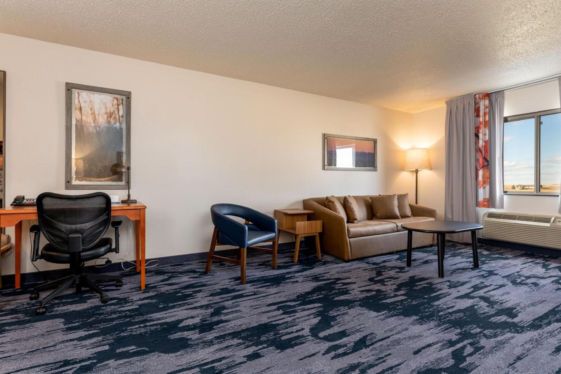 Fairfield Inn & Suites by Marriott Spearfish photo 24